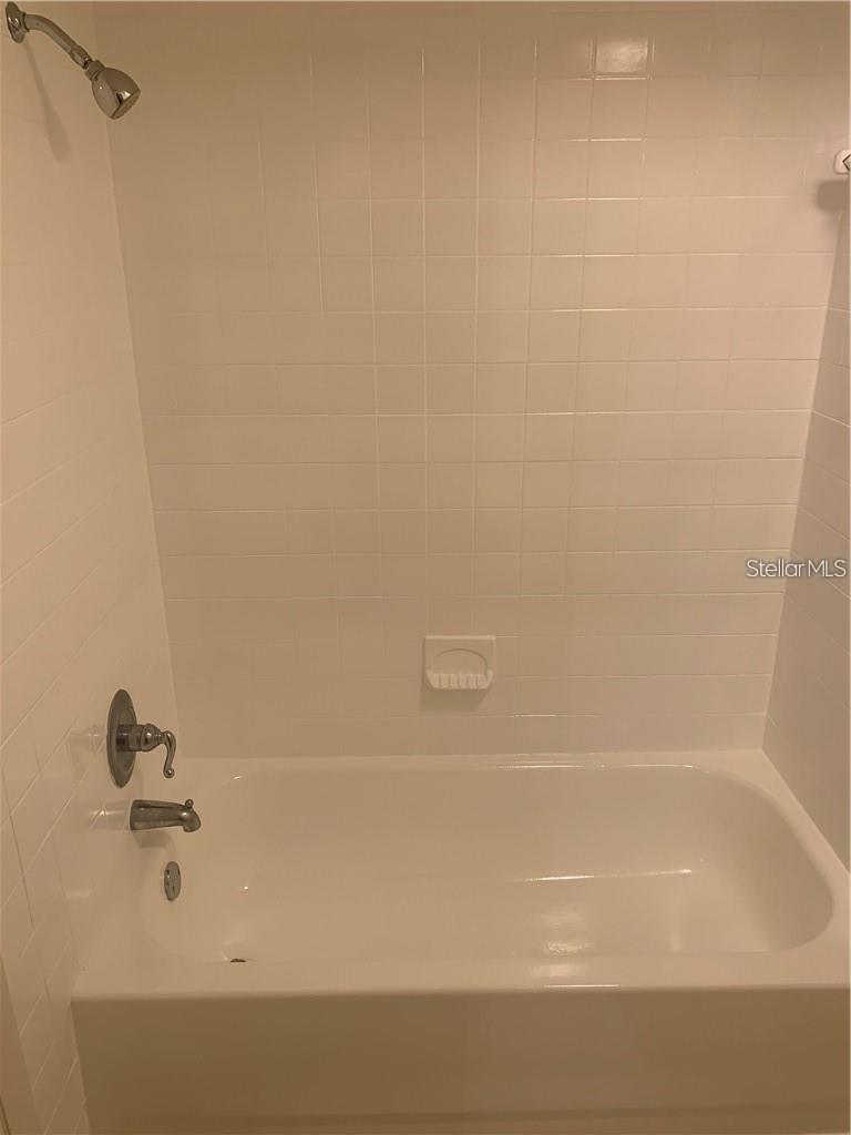 Image 25 of 35 For 4913 Rockledge Circle