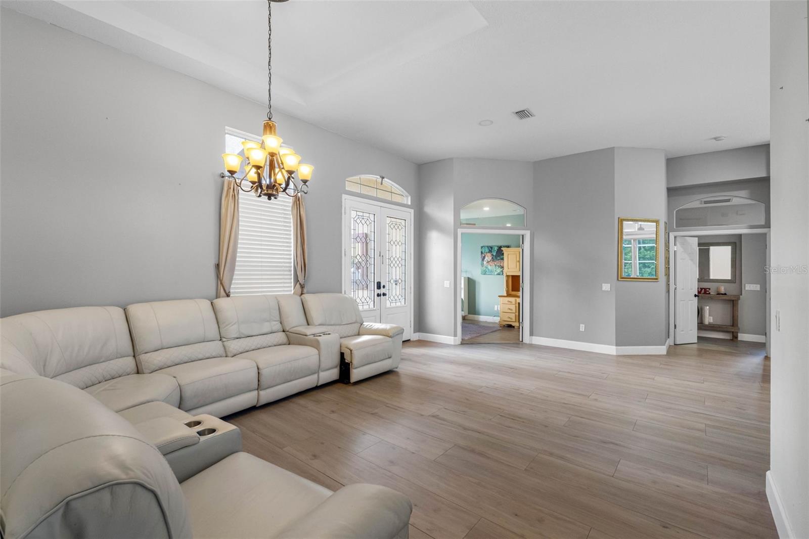 Image 10 of 55 For 16750 Ivy Lake Drive