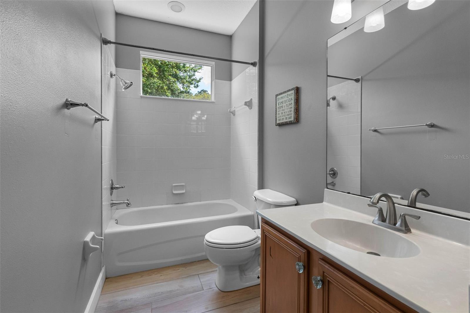 Image 15 of 55 For 16750 Ivy Lake Drive