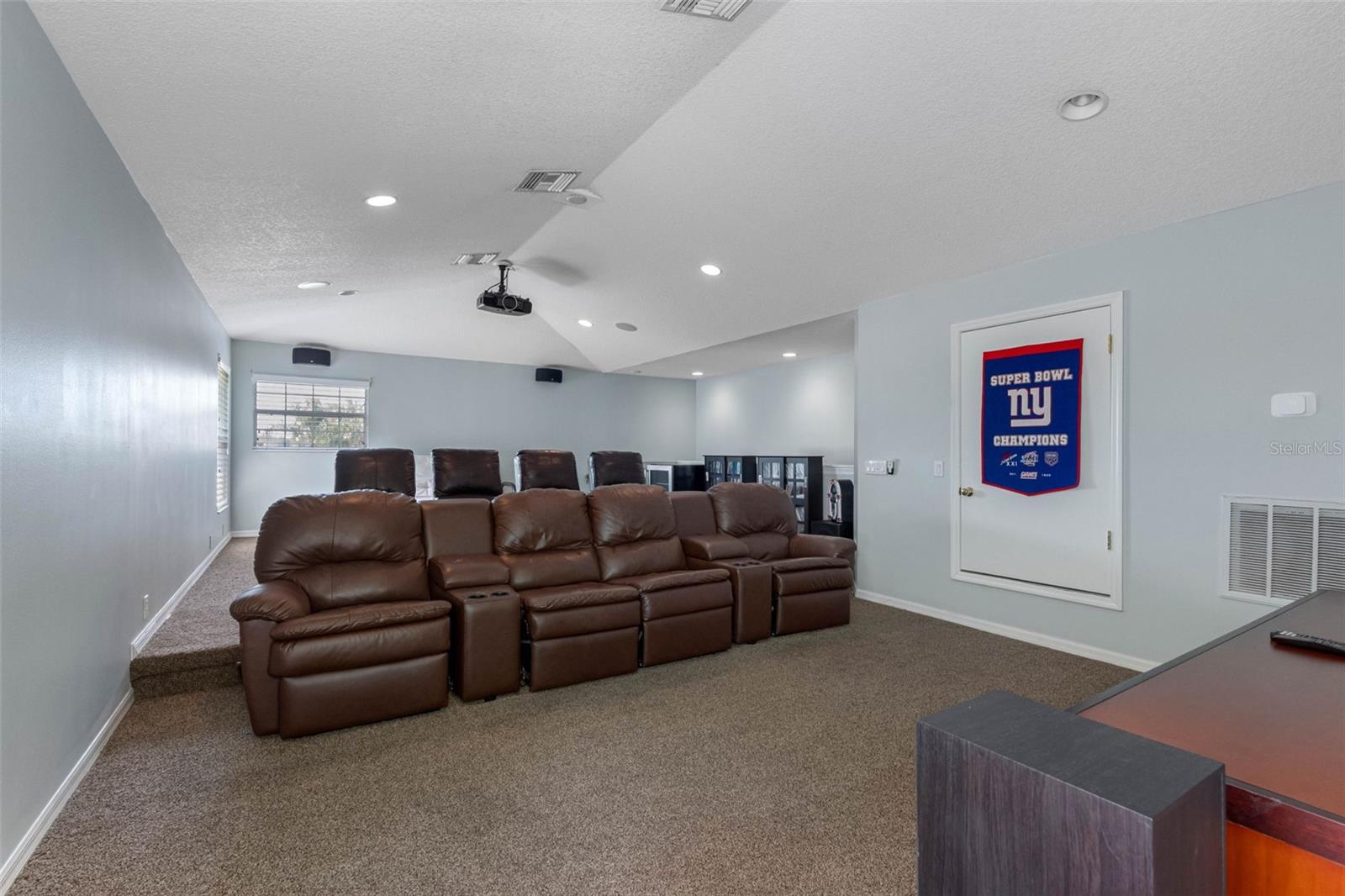 Image 19 of 55 For 16750 Ivy Lake Drive