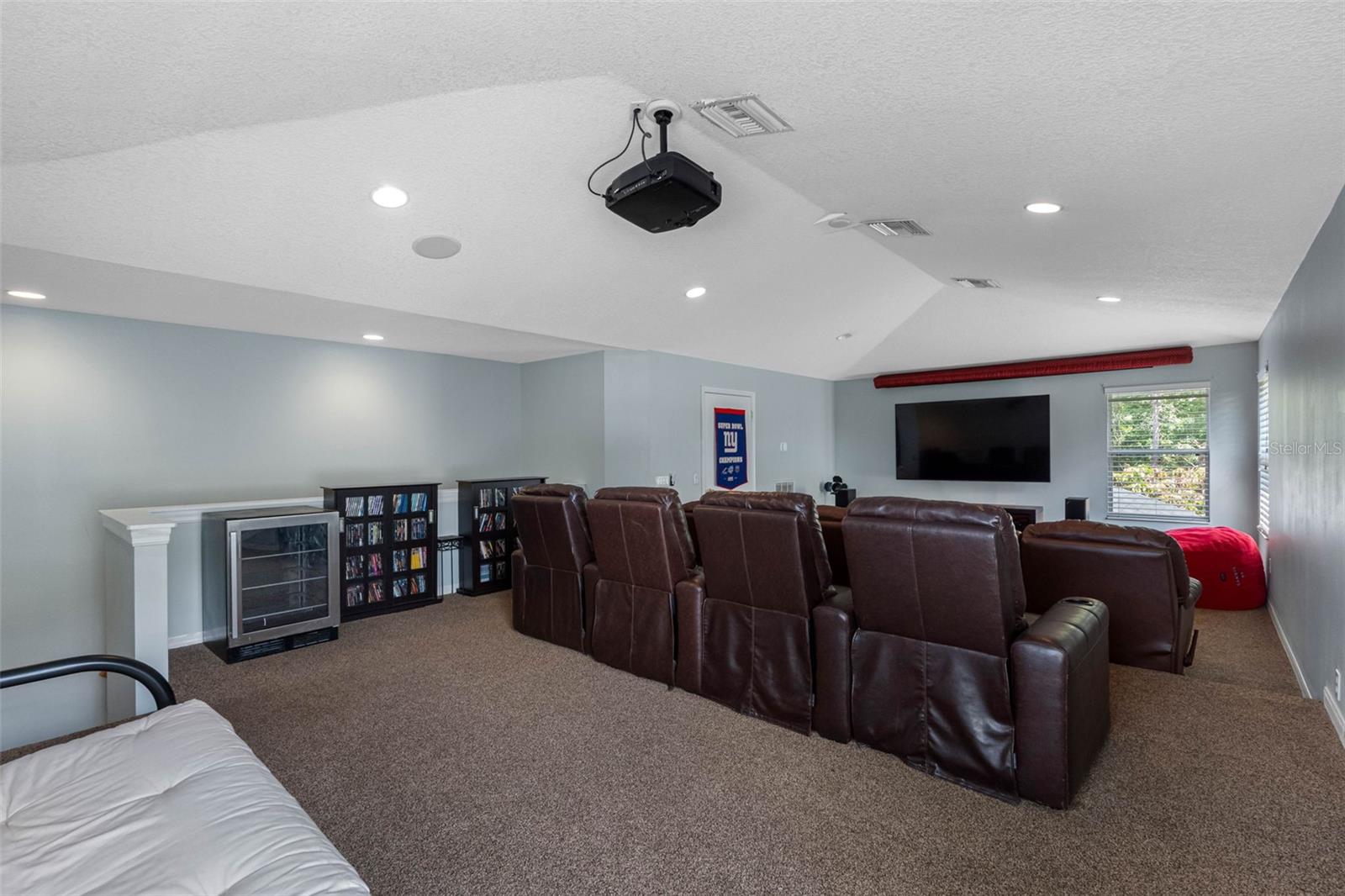 Image 20 of 55 For 16750 Ivy Lake Drive