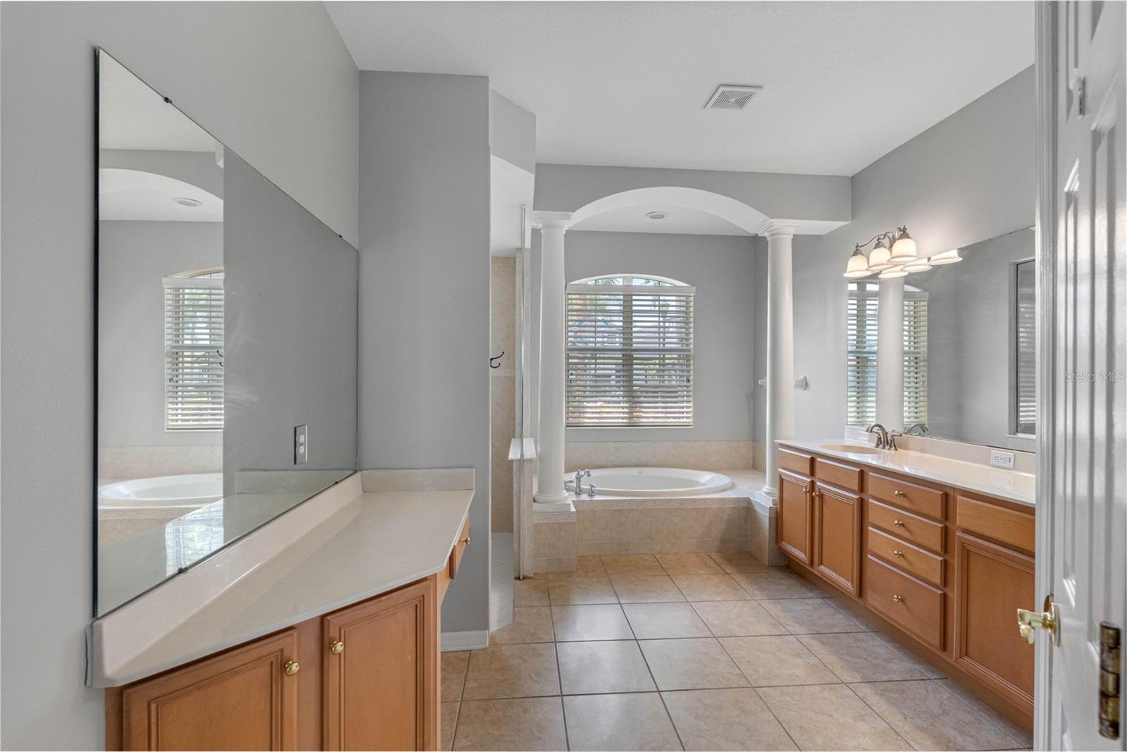 Image 27 of 55 For 16750 Ivy Lake Drive