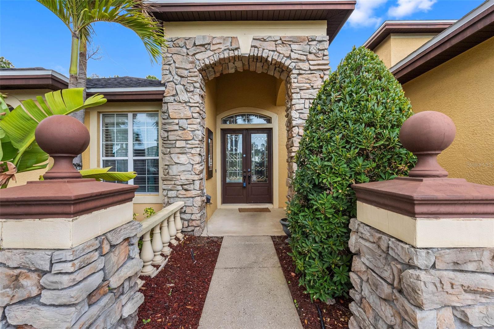 Image 3 of 55 For 16750 Ivy Lake Drive