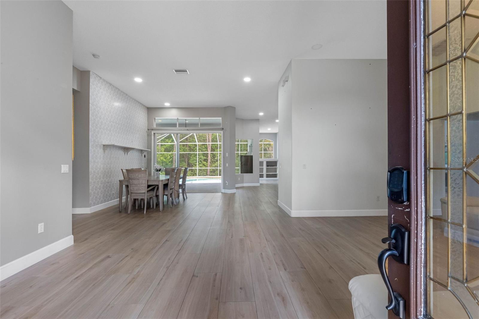 Image 30 of 55 For 16750 Ivy Lake Drive