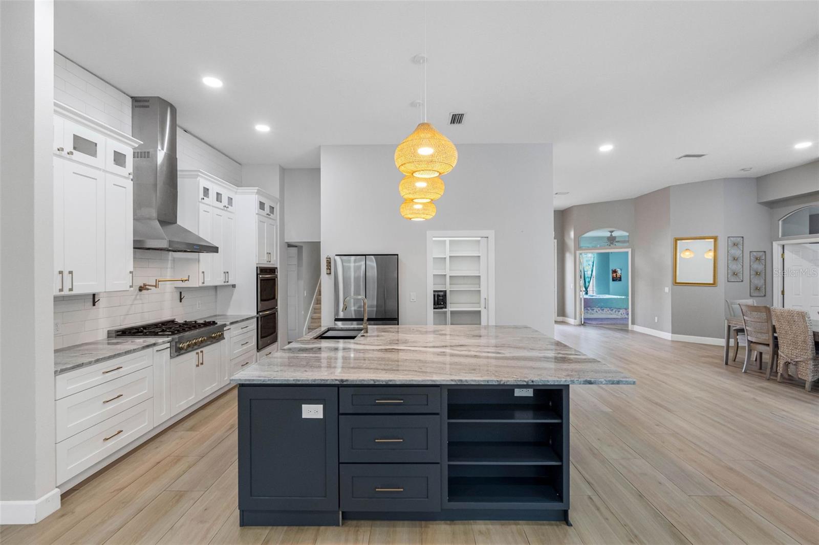 Image 32 of 55 For 16750 Ivy Lake Drive