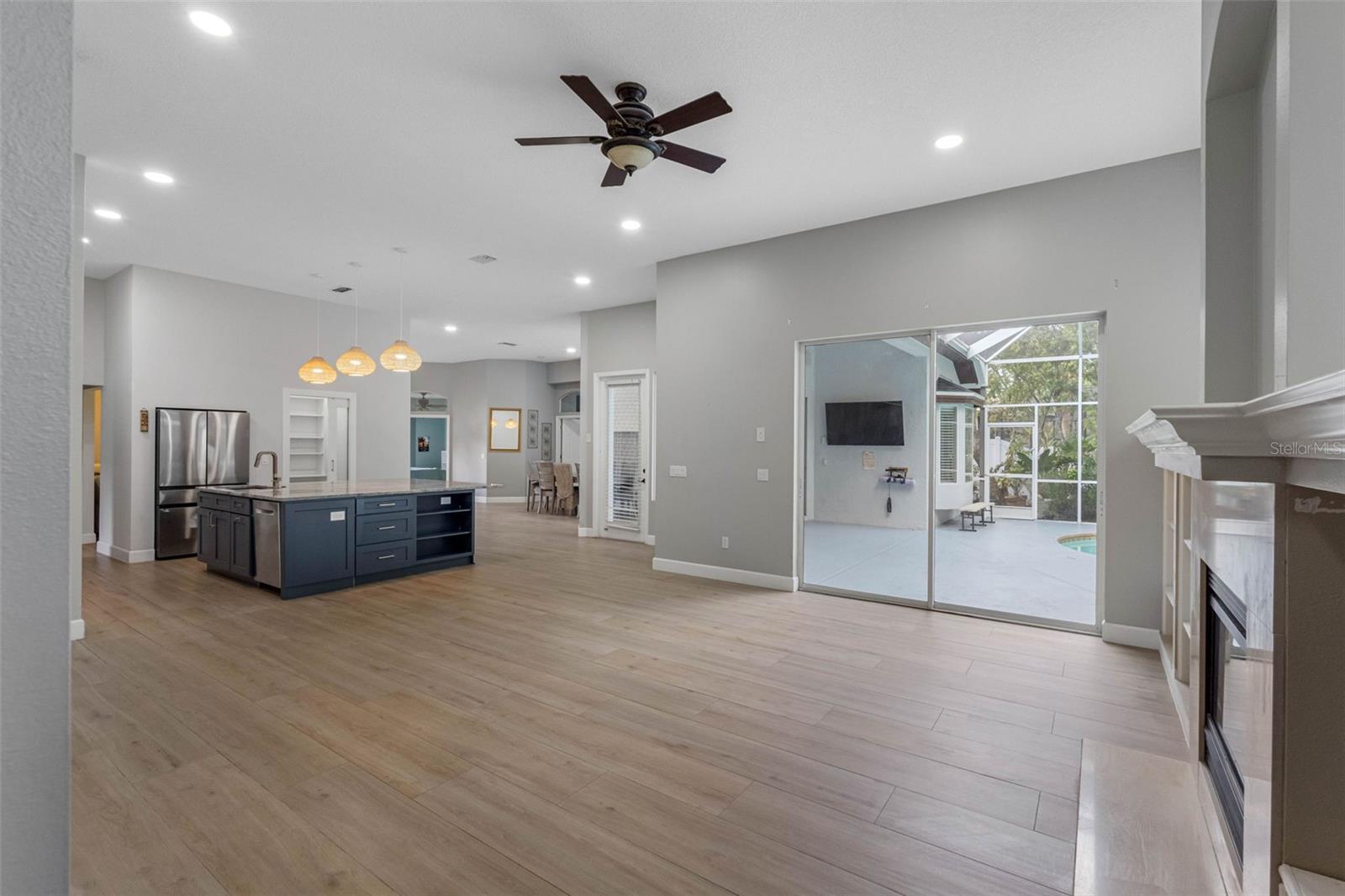 Image 33 of 55 For 16750 Ivy Lake Drive