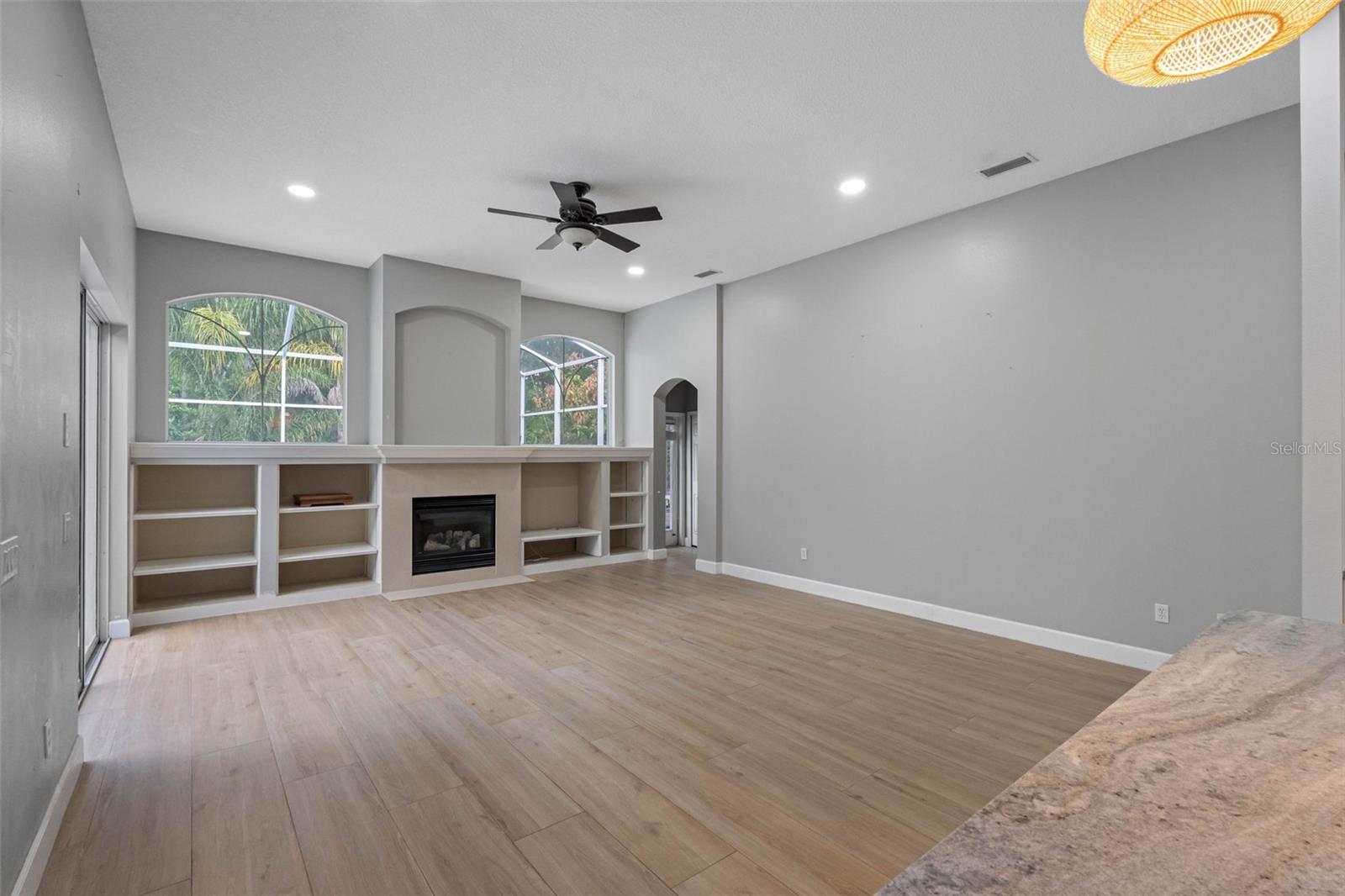 Image 35 of 55 For 16750 Ivy Lake Drive