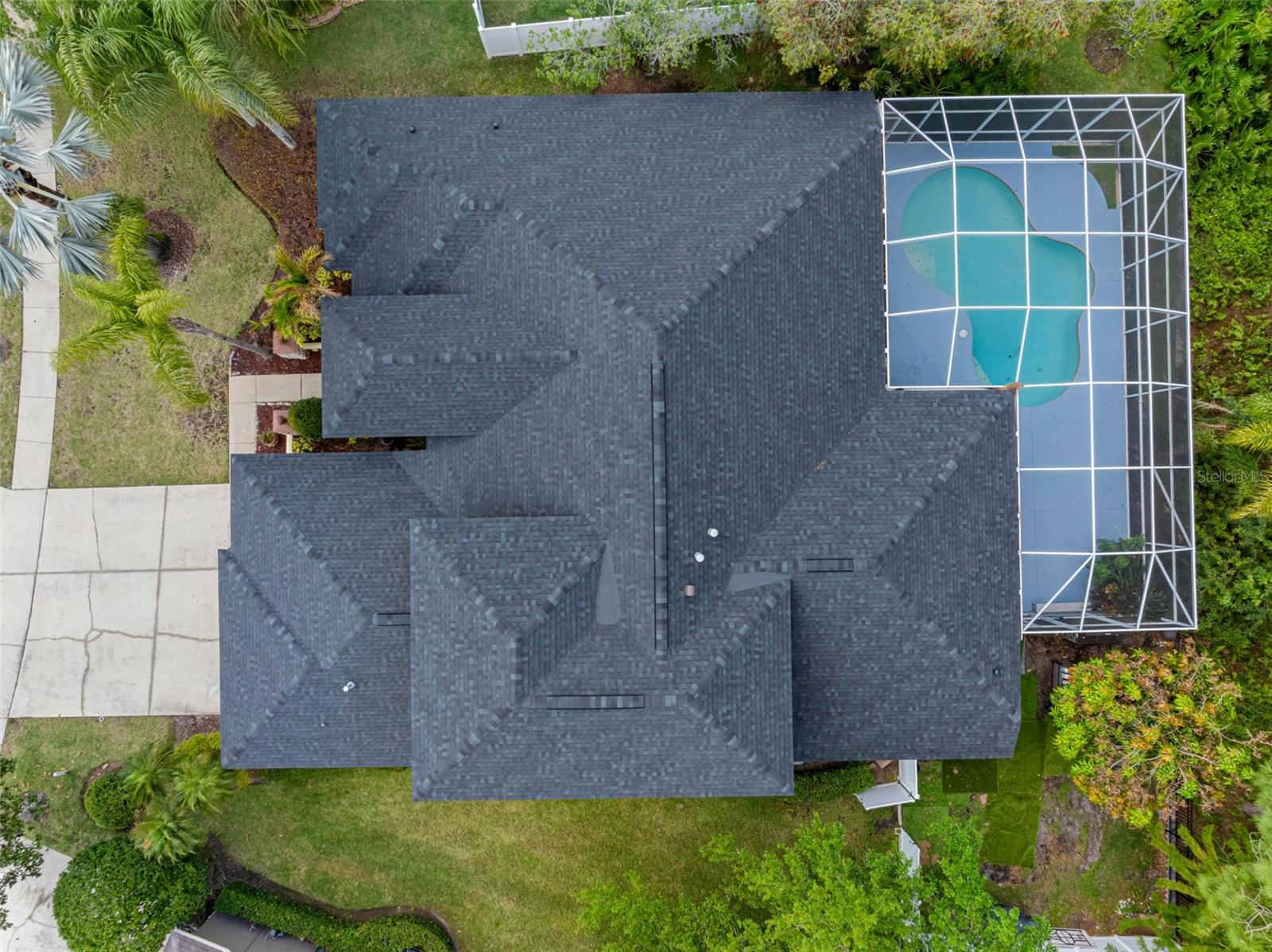 Image 48 of 55 For 16750 Ivy Lake Drive