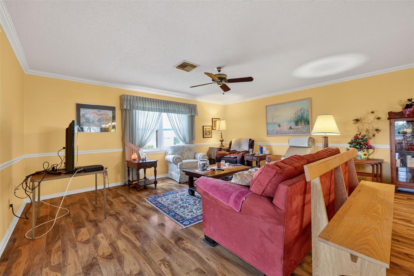 Image 23 of 29 For 2322 Lancaster Drive