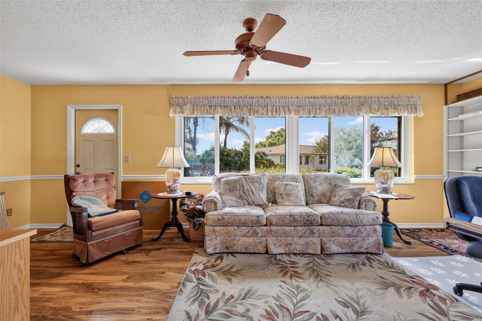 Image 24 of 29 For 2322 Lancaster Drive