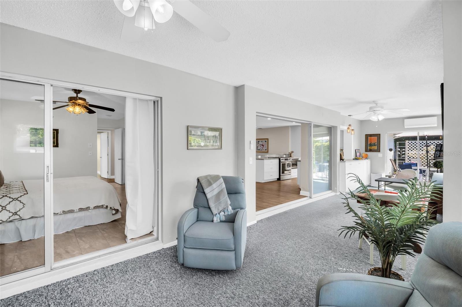 Image 31 of 64 For 2938 Macalpin Drive W