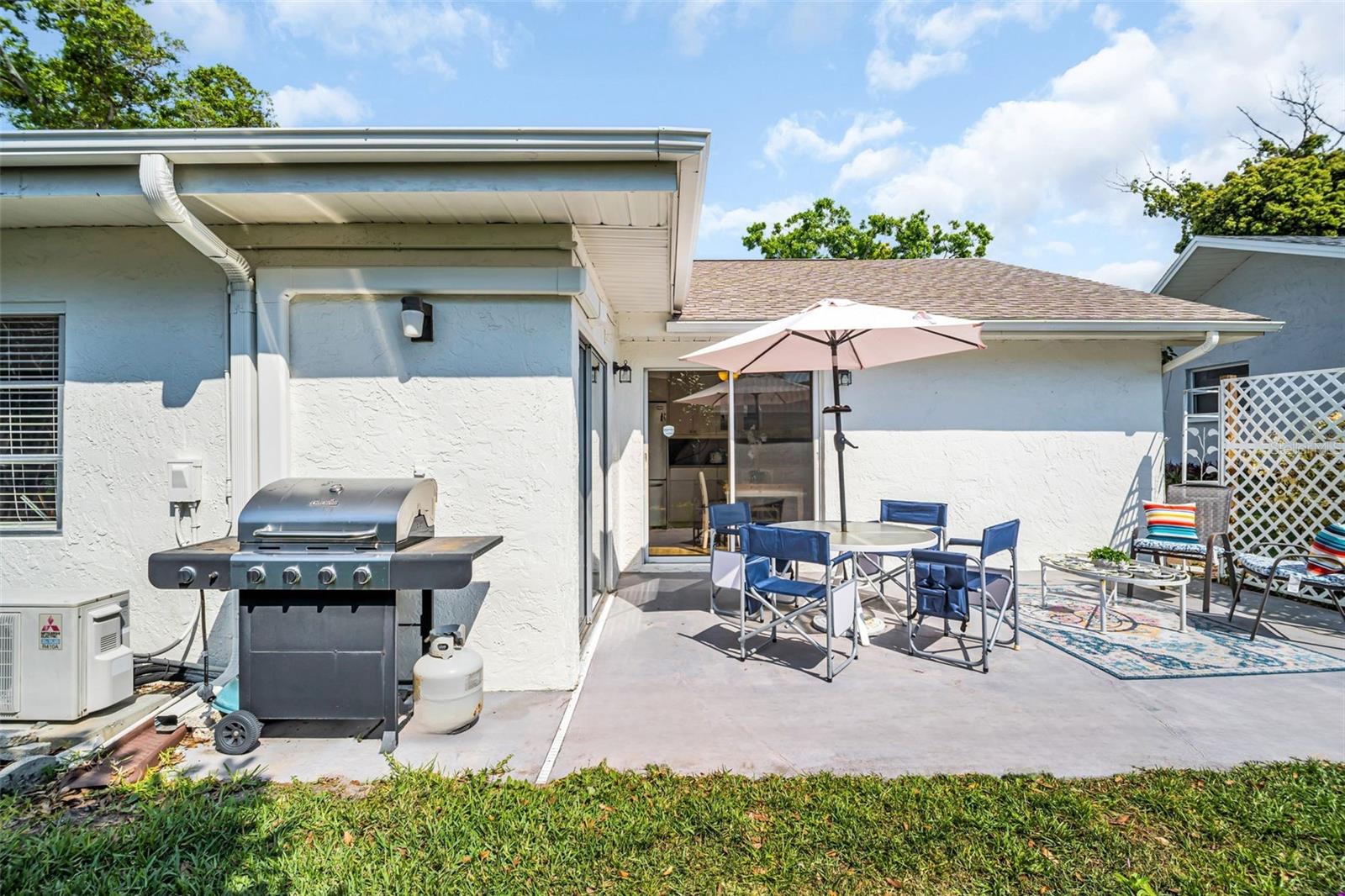 Image 45 of 64 For 2938 Macalpin Drive W