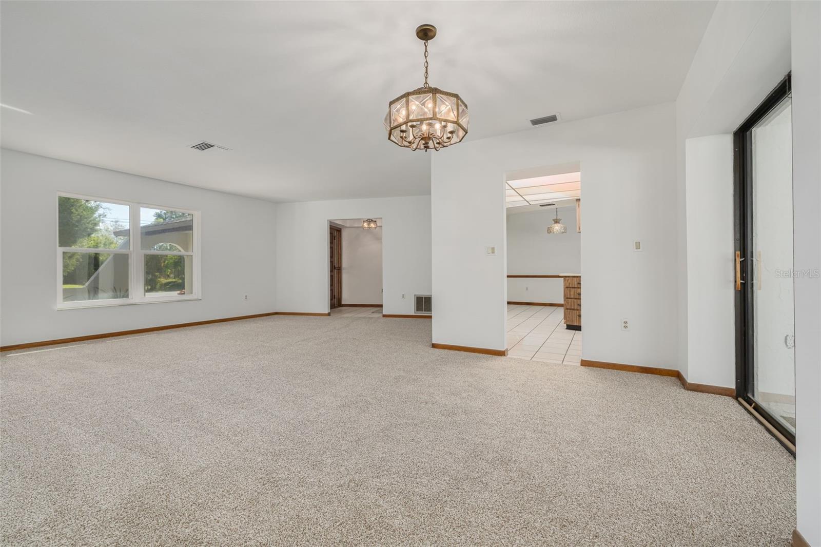 Image 14 of 45 For 1101 Dagmar Avenue