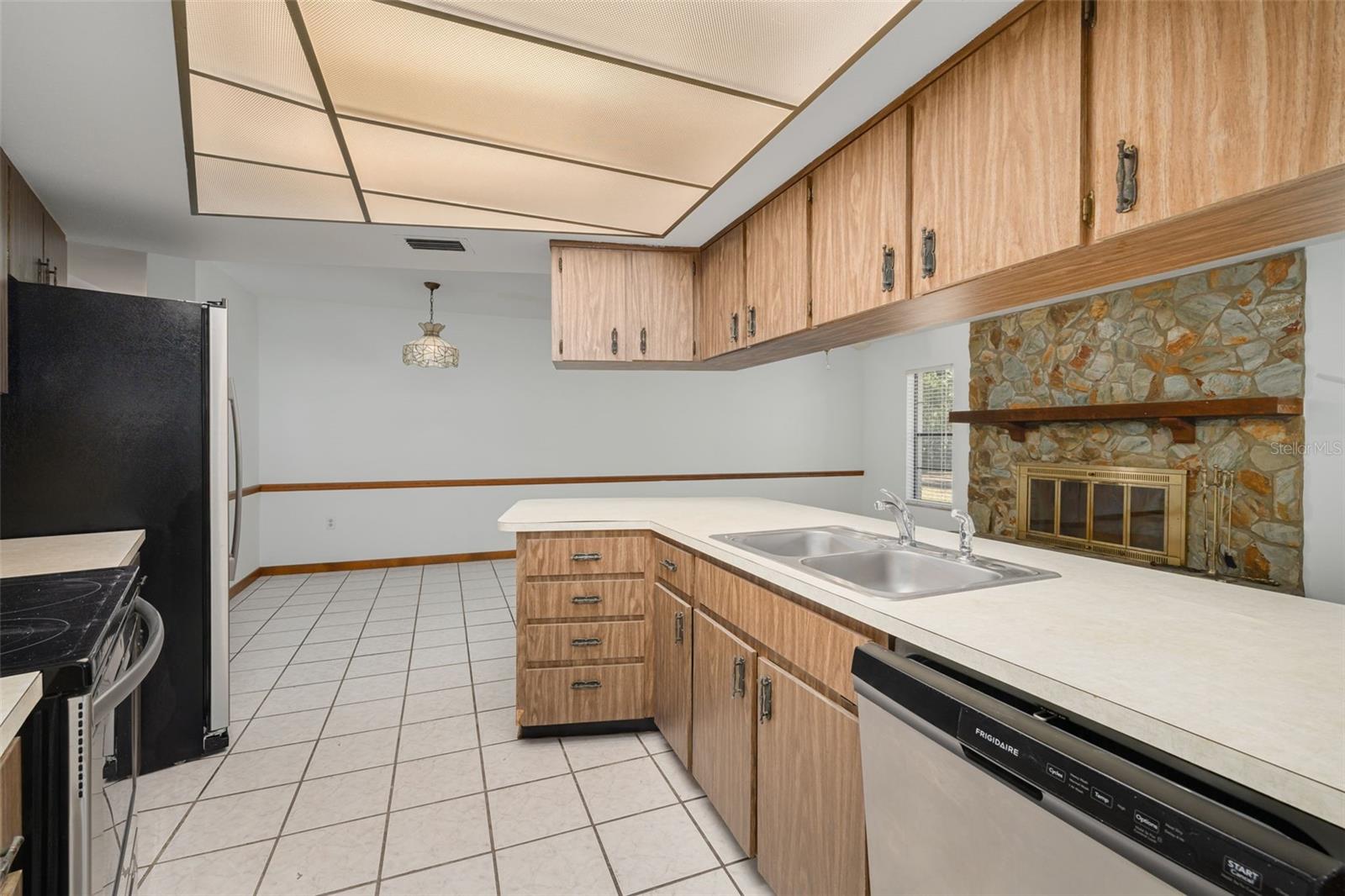 Image 15 of 45 For 1101 Dagmar Avenue