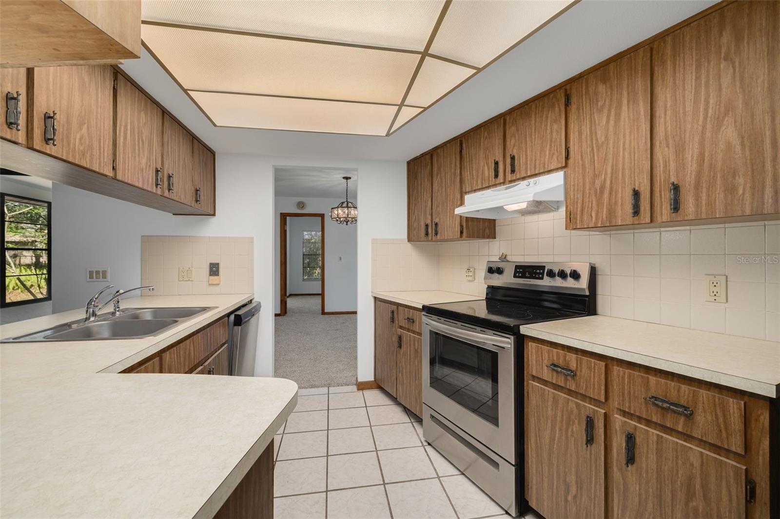 Image 16 of 45 For 1101 Dagmar Avenue