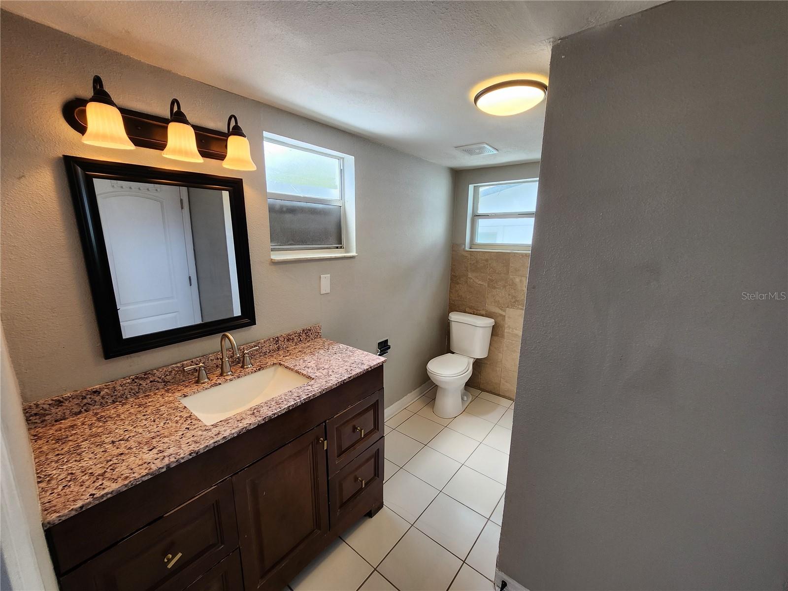 Image 10 of 10 For 2406 Clark Street A