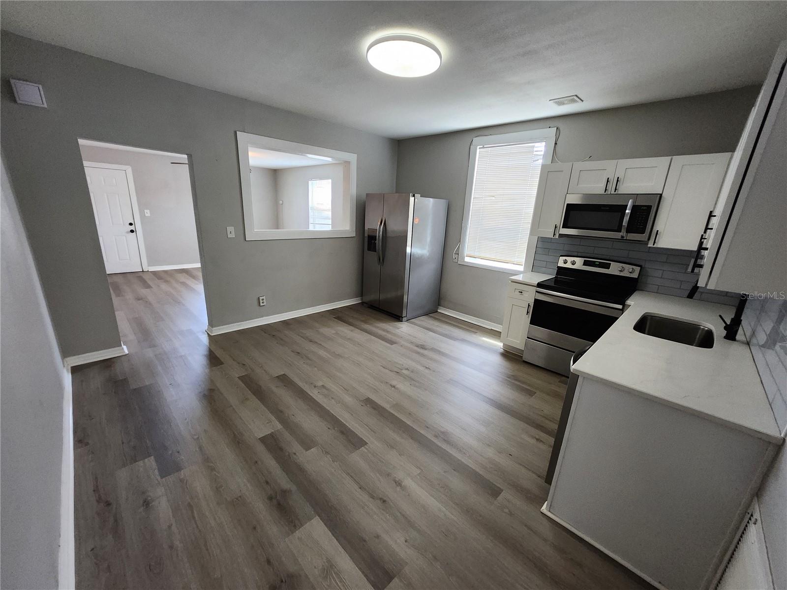 Image 6 of 10 For 2406 Clark Street A