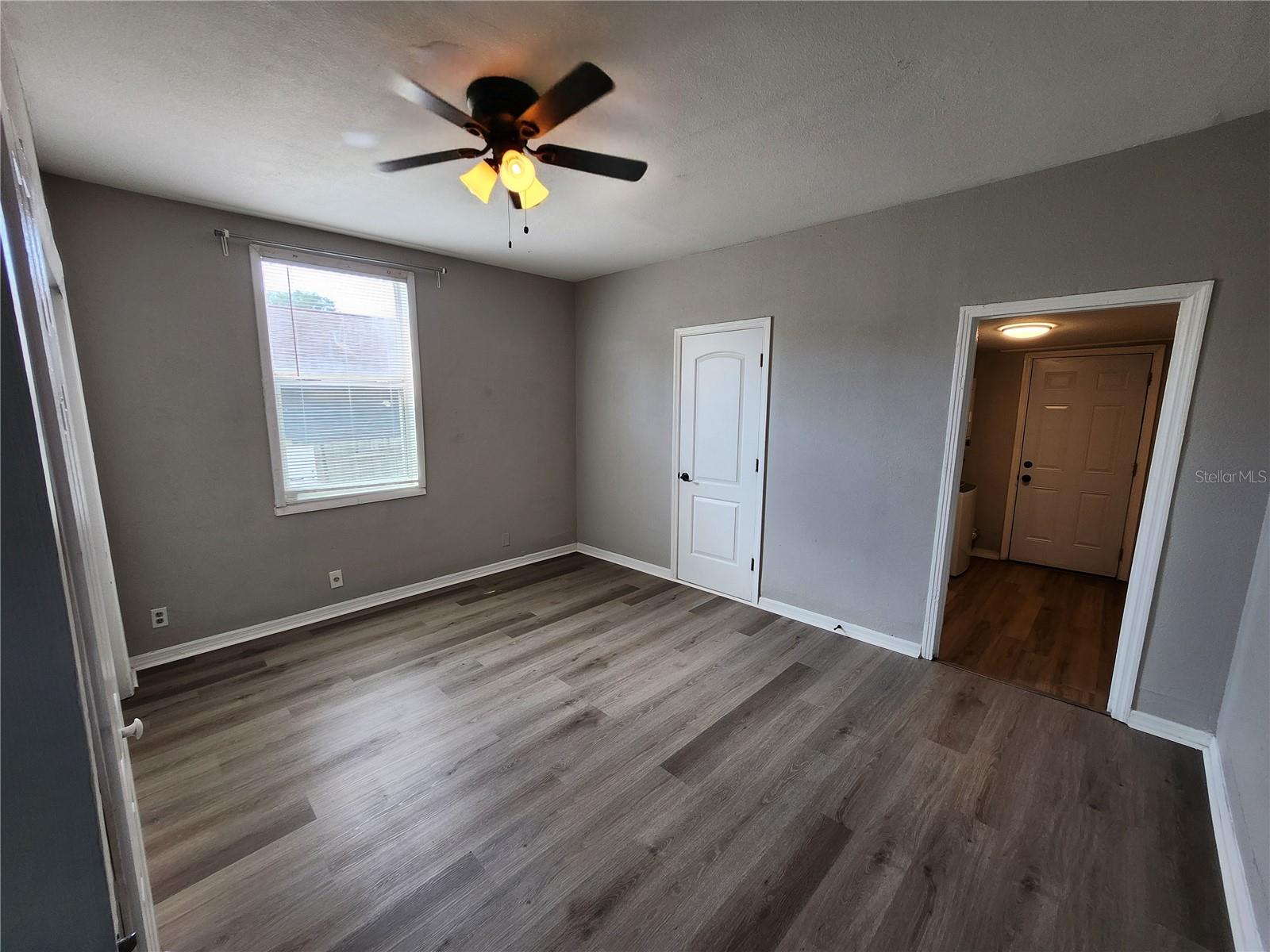 Image 7 of 10 For 2406 Clark Street A