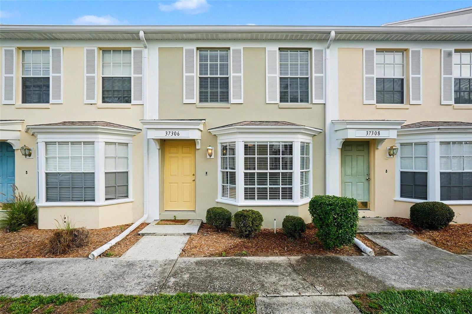 Details for 37306 Embassy Park Lane, DADE CITY, FL 33525