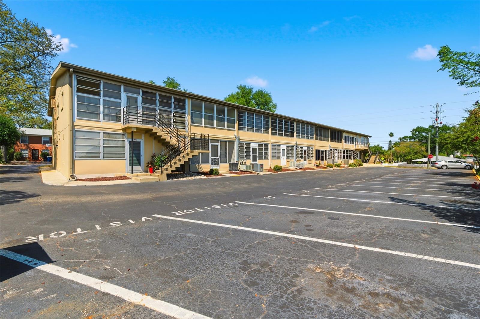 Image 47 of 52 For 1257 Drew Street 14