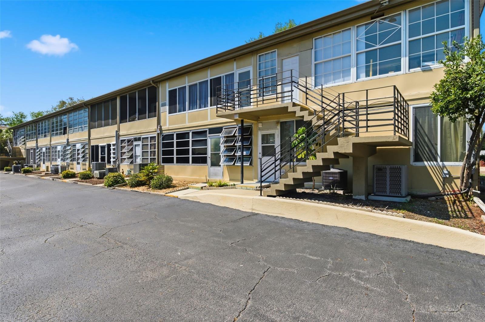 Image 49 of 52 For 1257 Drew Street 14