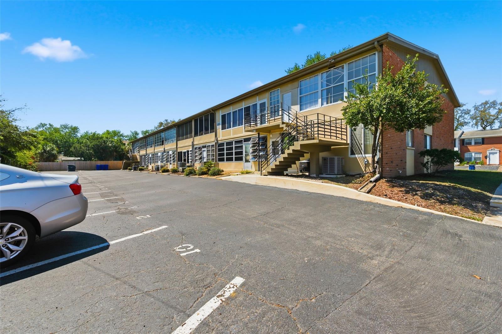 Image 50 of 52 For 1257 Drew Street 14