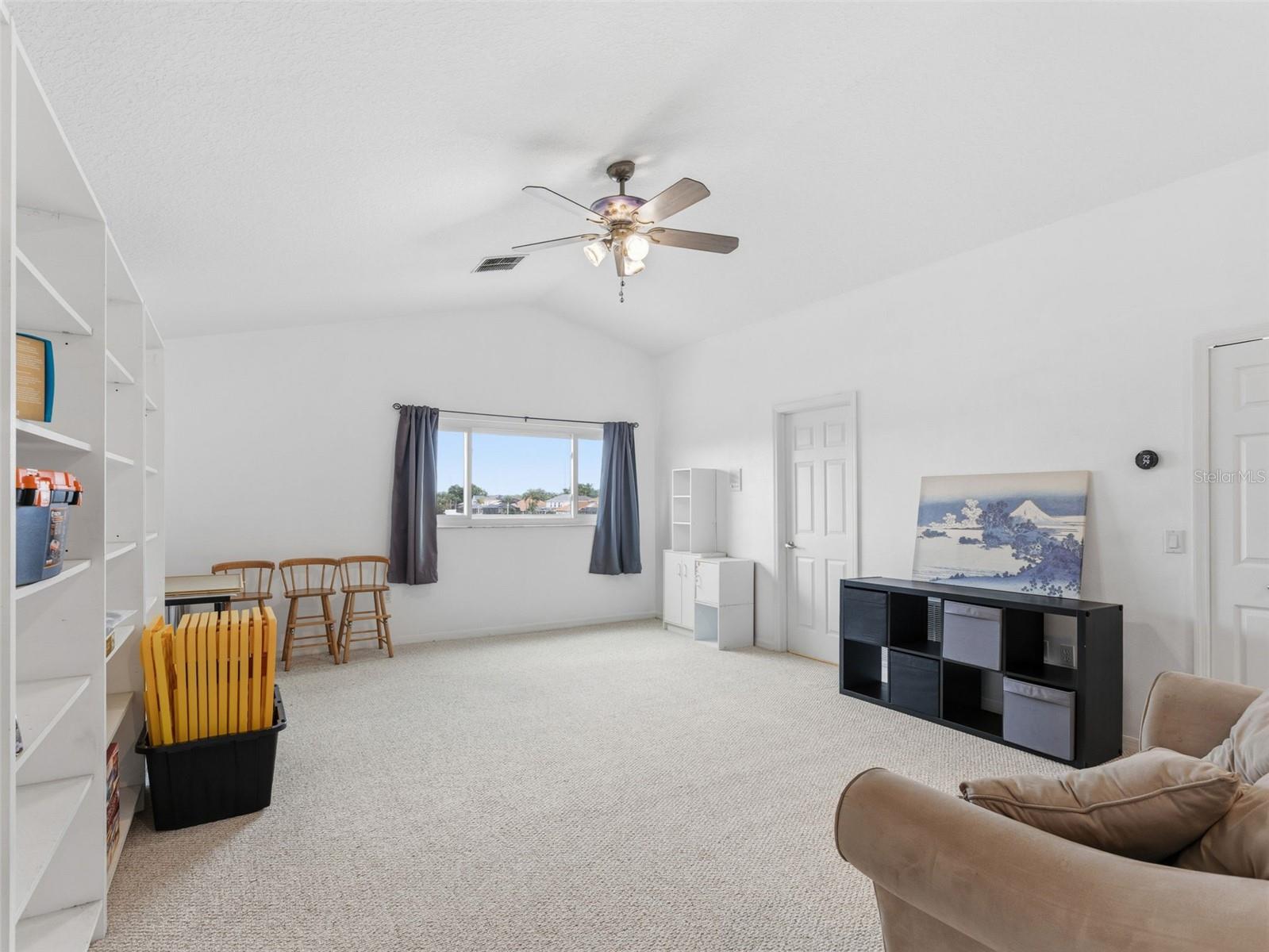 Image 22 of 53 For 22548 Cliffside Way