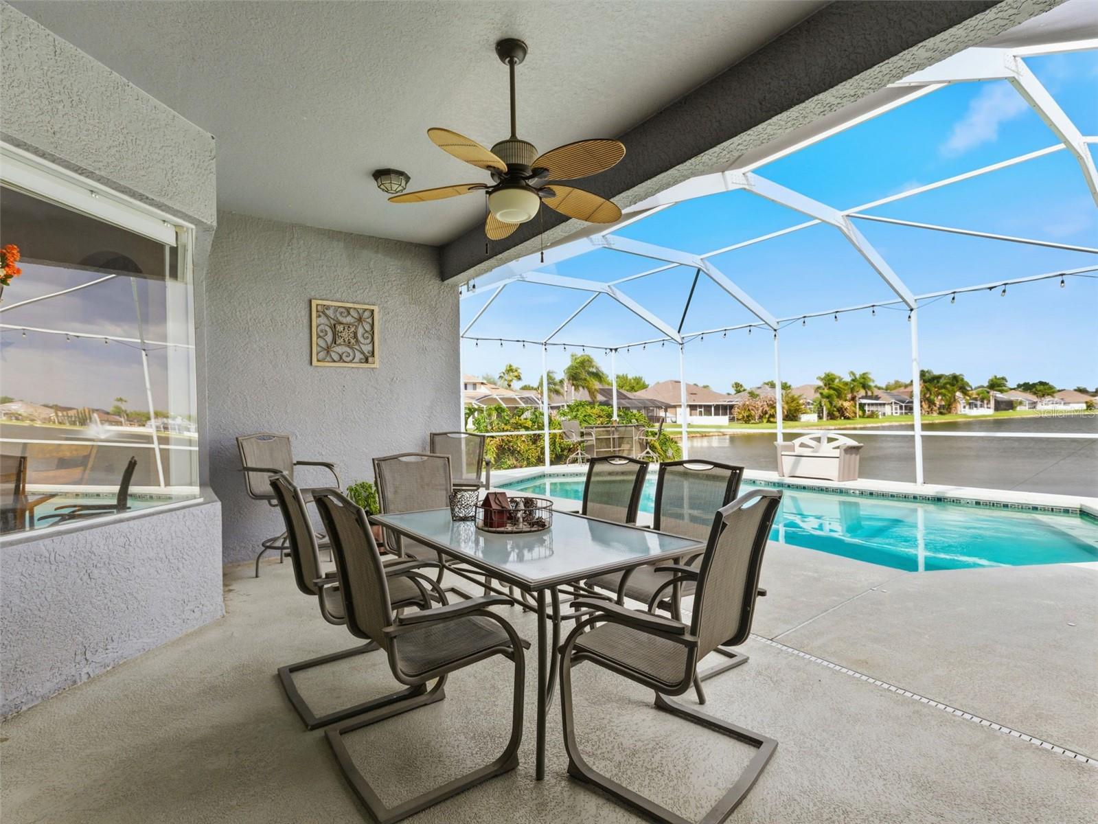 Image 34 of 53 For 22548 Cliffside Way