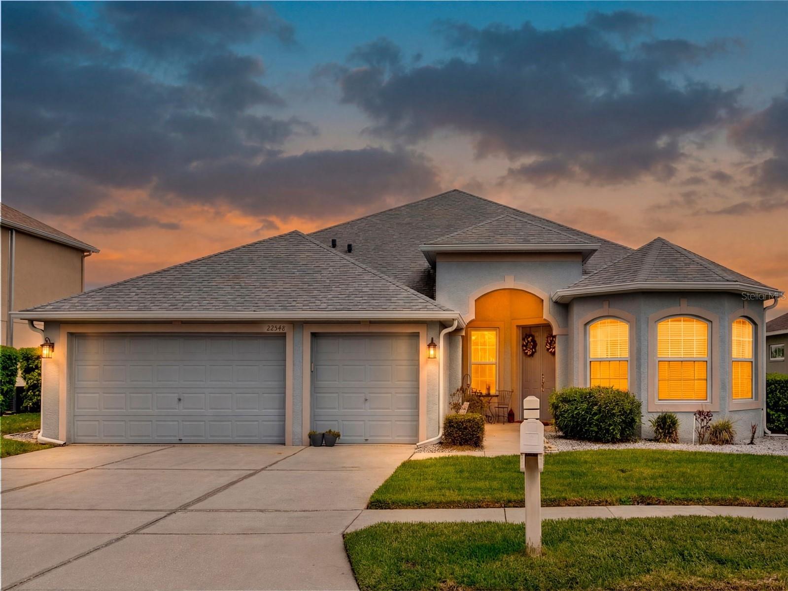 Image 50 of 53 For 22548 Cliffside Way