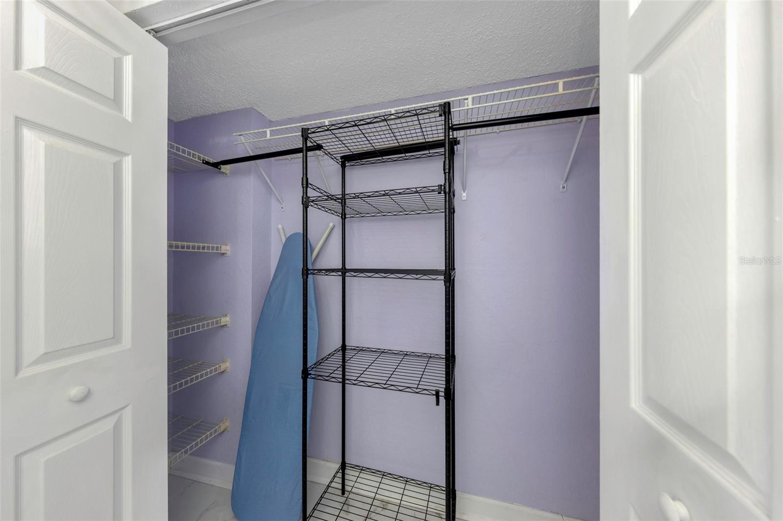 Image 42 of 57 For 1000 Cove Cay Drive 5d