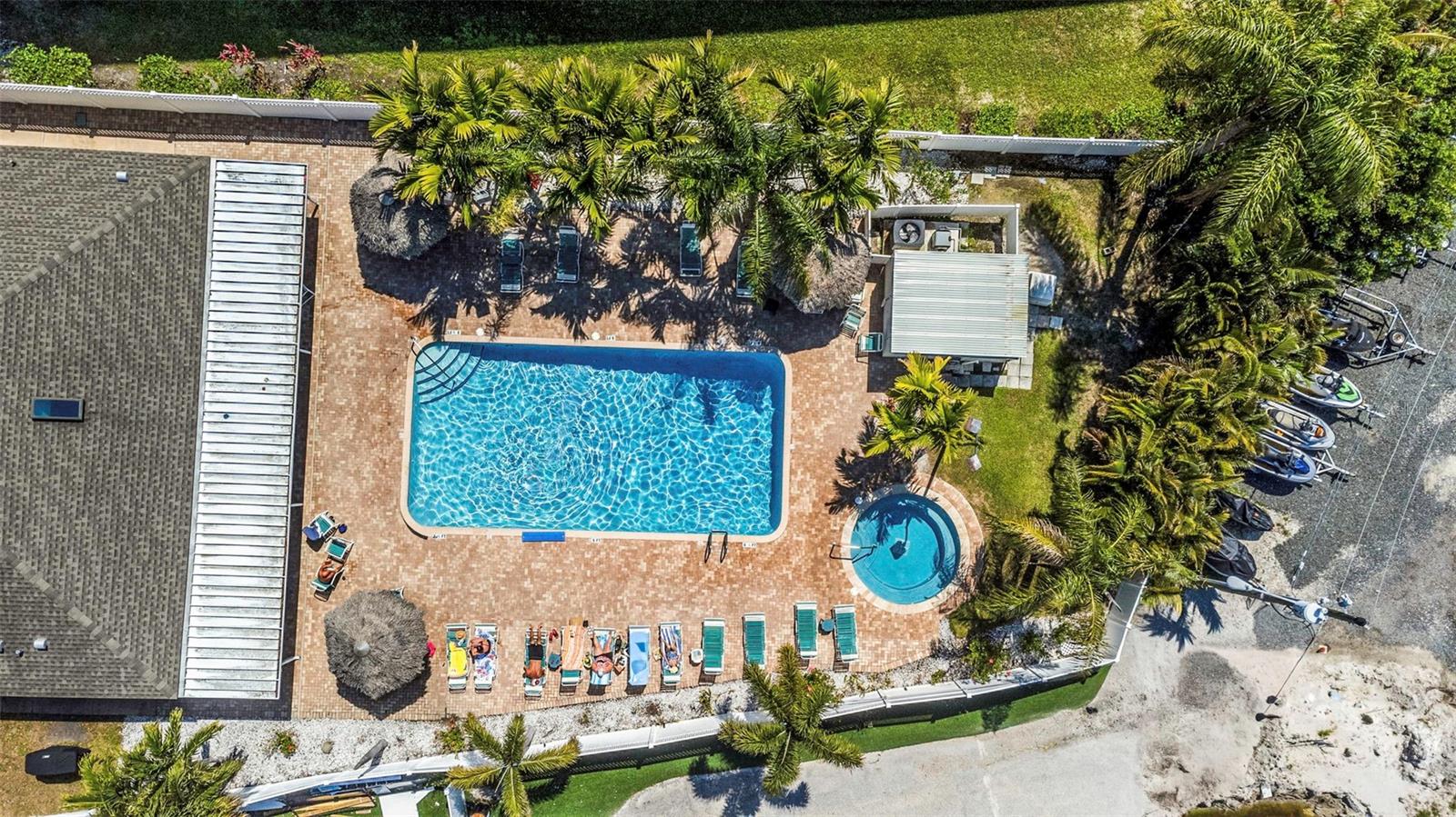 Image 48 of 57 For 1000 Cove Cay Drive 5d