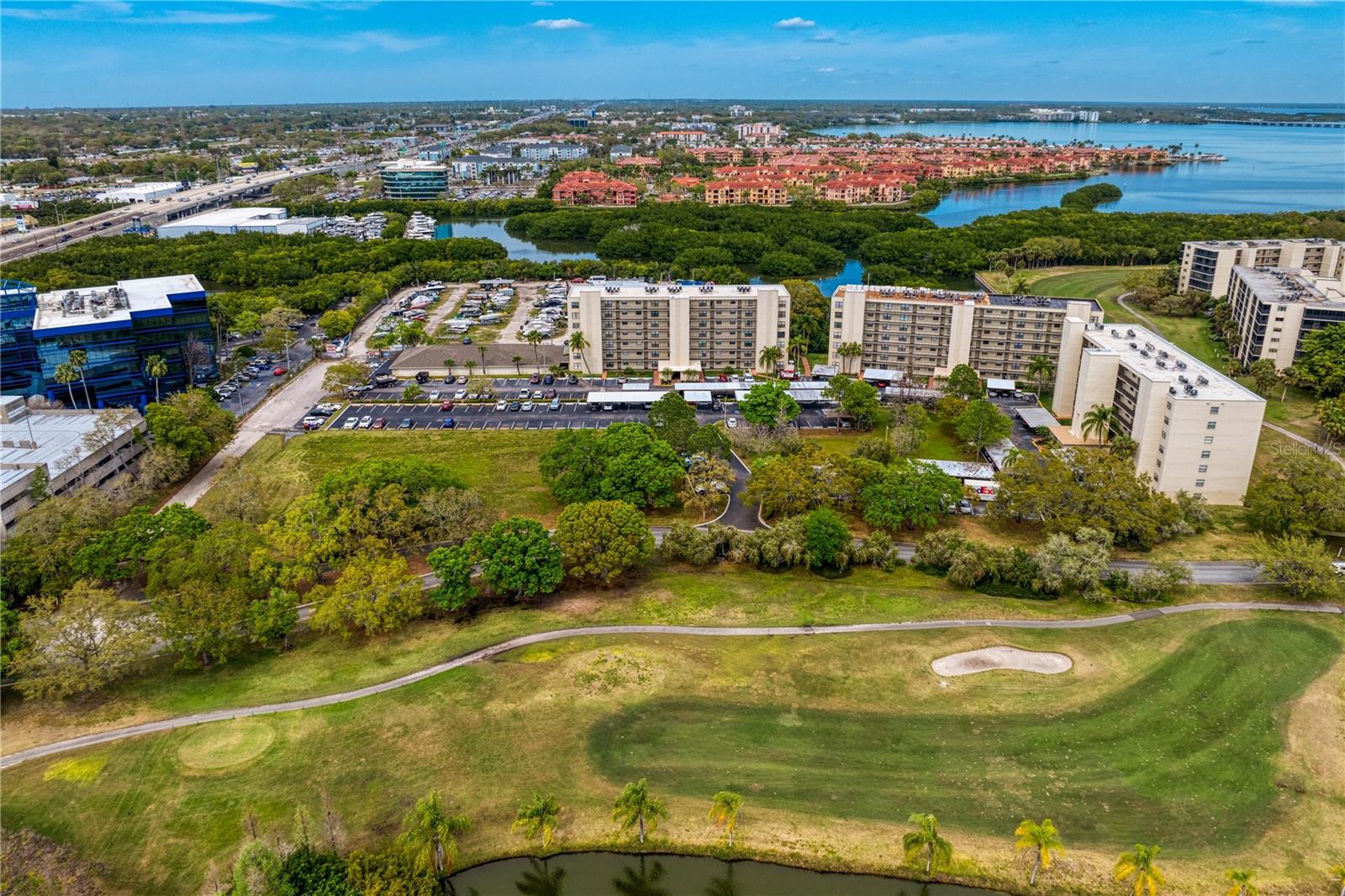 Image 52 of 57 For 1000 Cove Cay Drive 5d