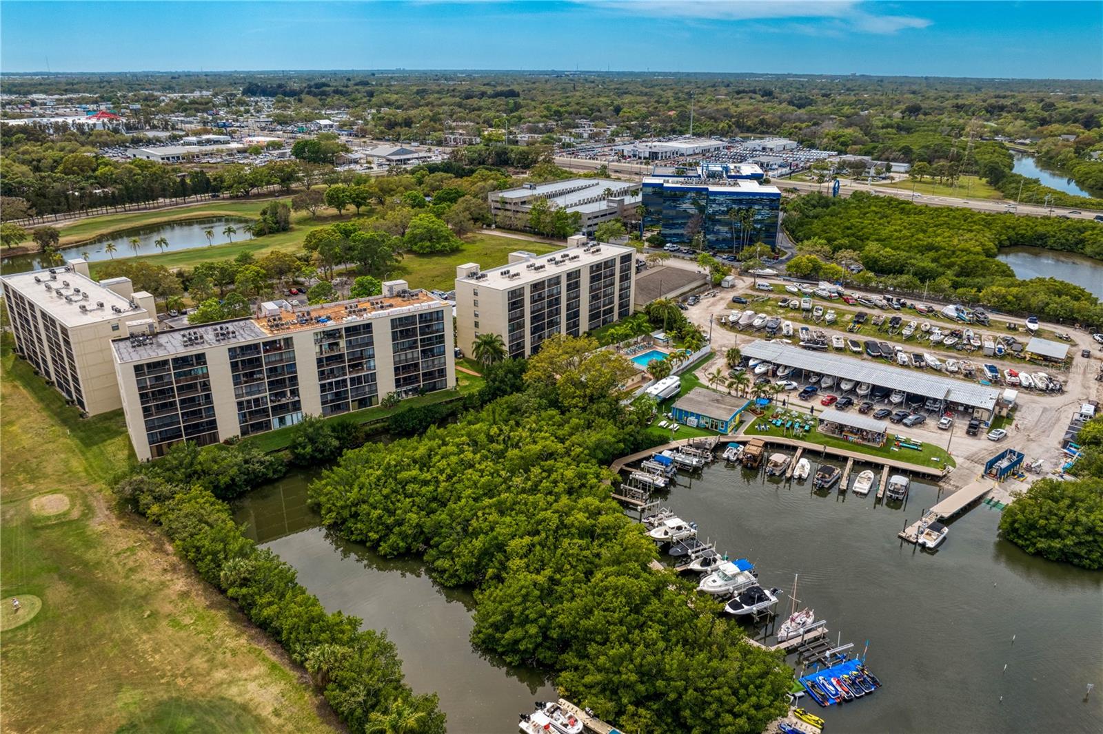 Image 54 of 57 For 1000 Cove Cay Drive 5d