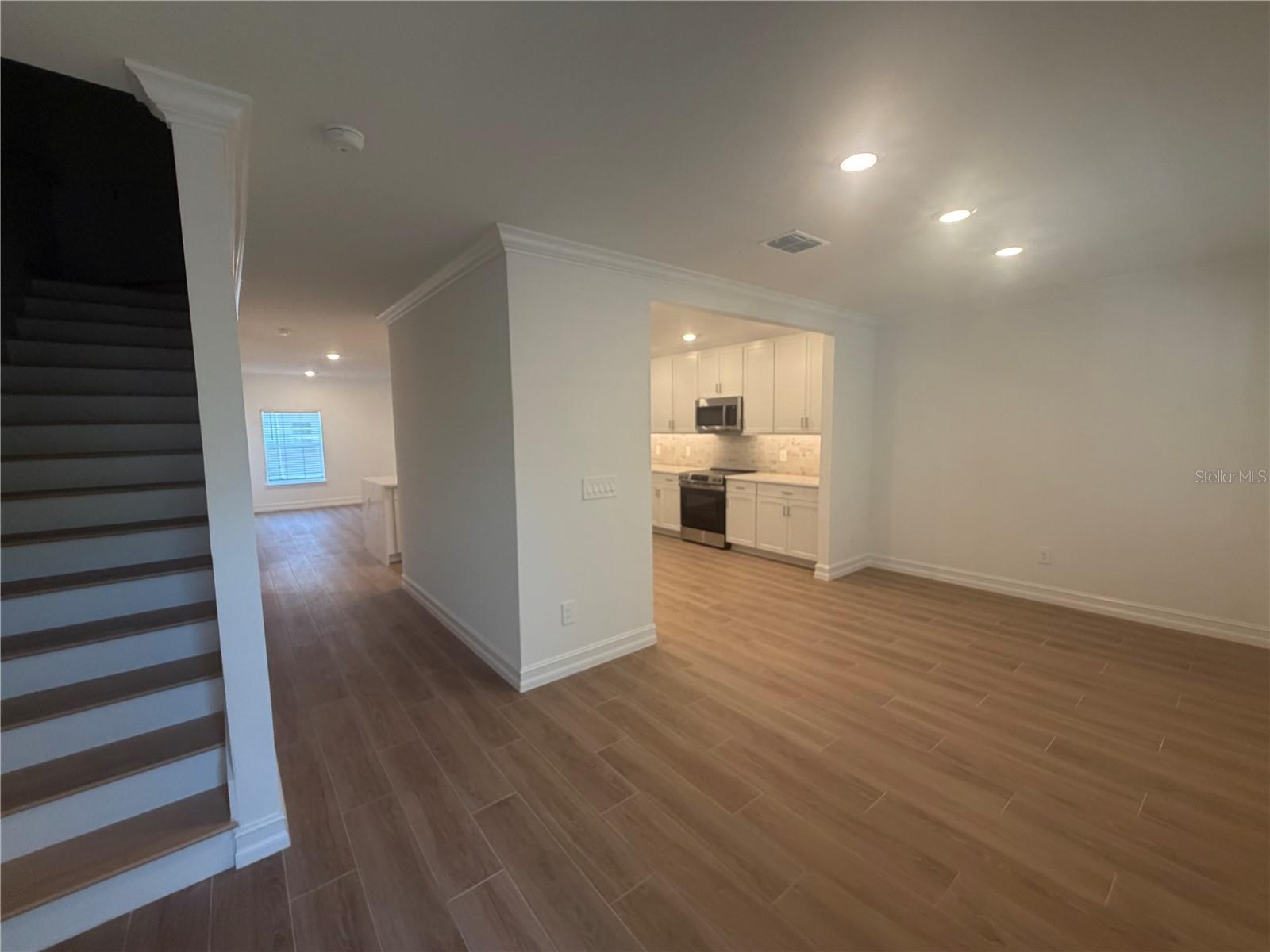 Image 14 of 27 For 1427 Chestnut Street