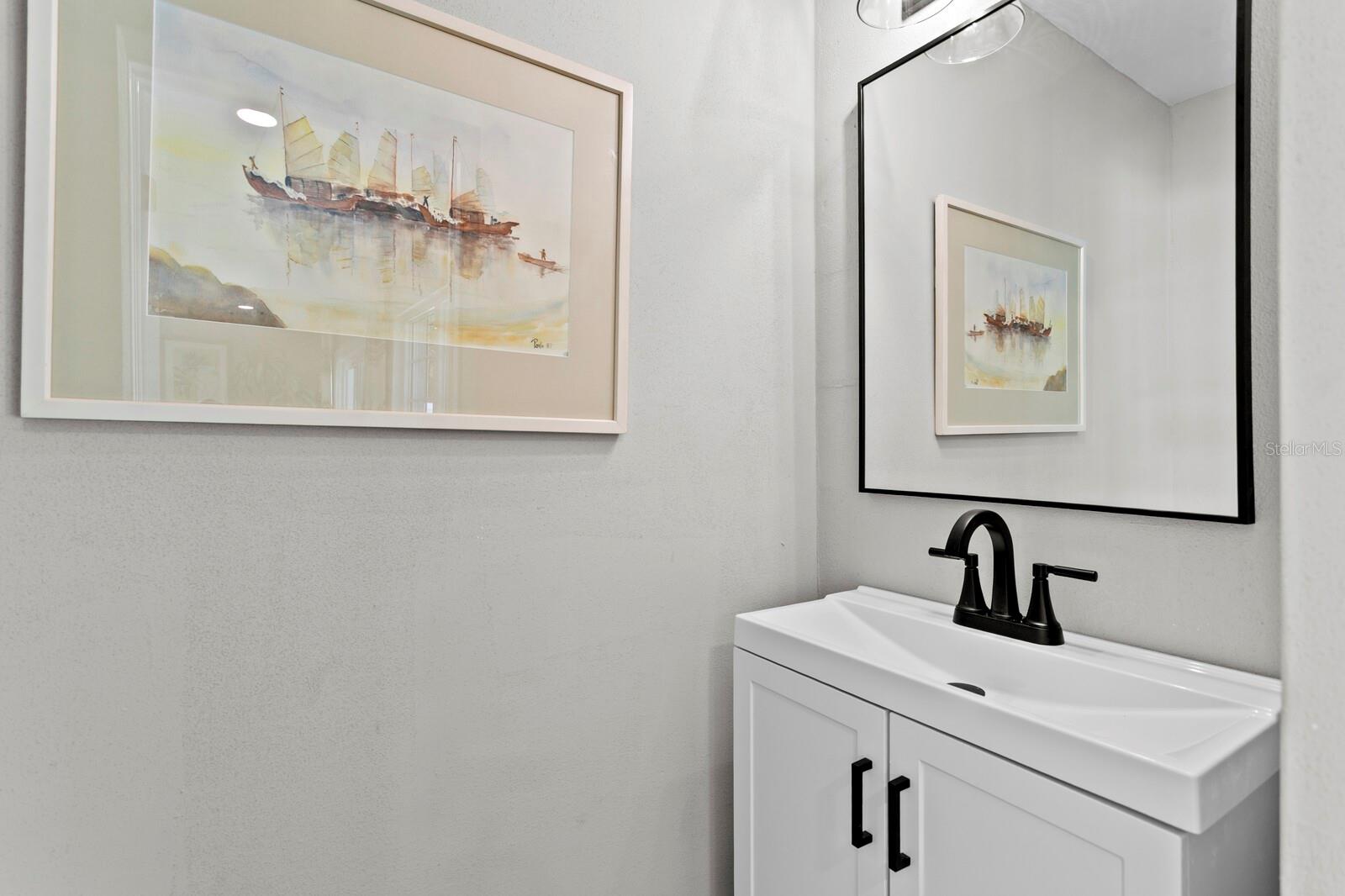 Image 23 of 65 For 262 30th Street N