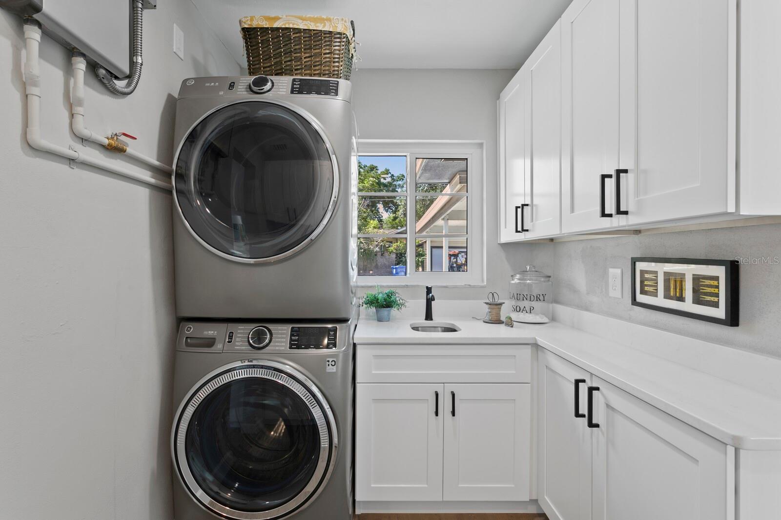Image 33 of 65 For 262 30th Street N