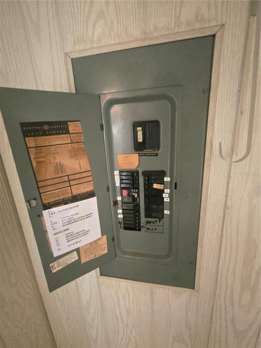 Image 14 of 88 For 39820 Us Highway 19 N 182