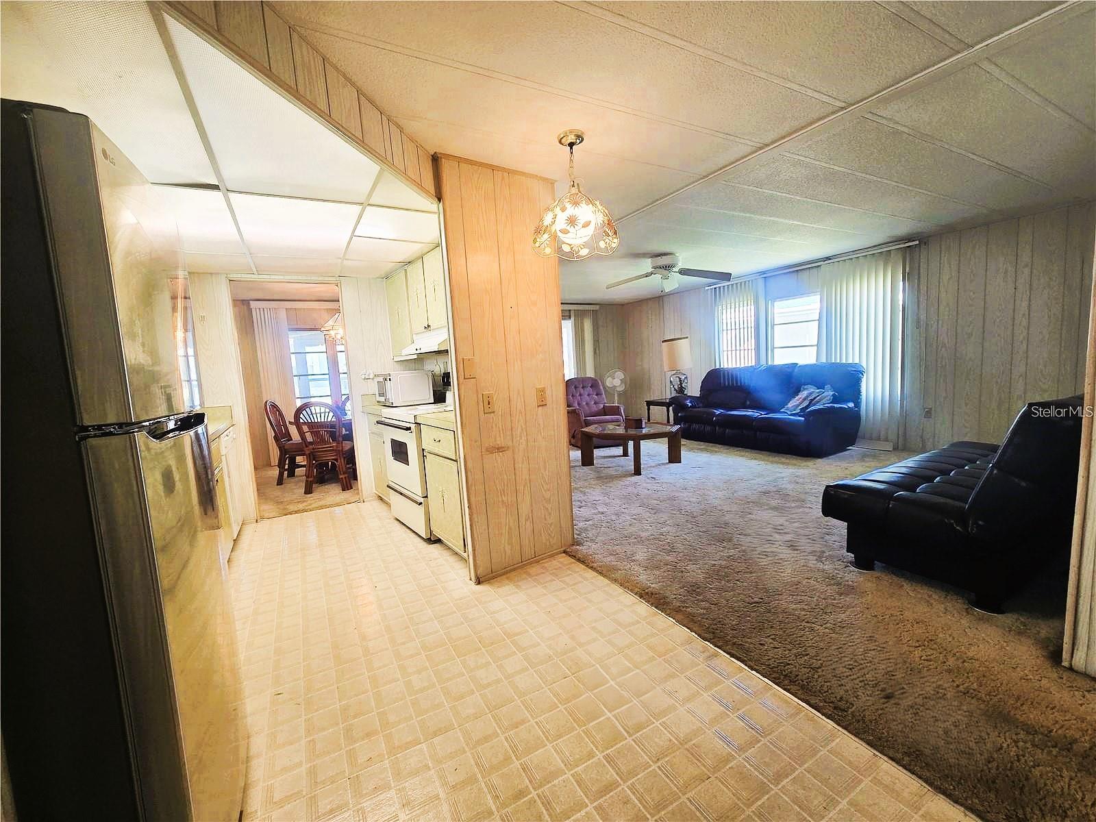 Image 16 of 88 For 39820 Us Highway 19 N 182