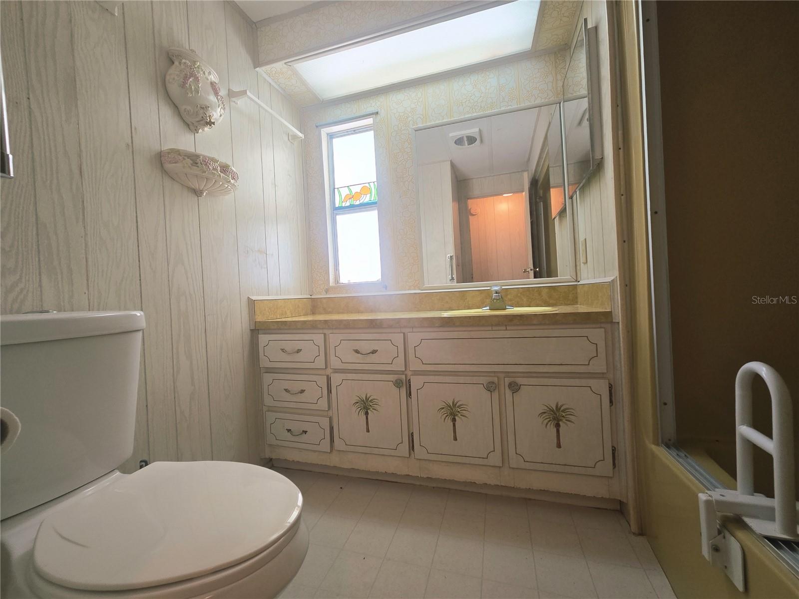 Image 40 of 88 For 39820 Us Highway 19 N 182