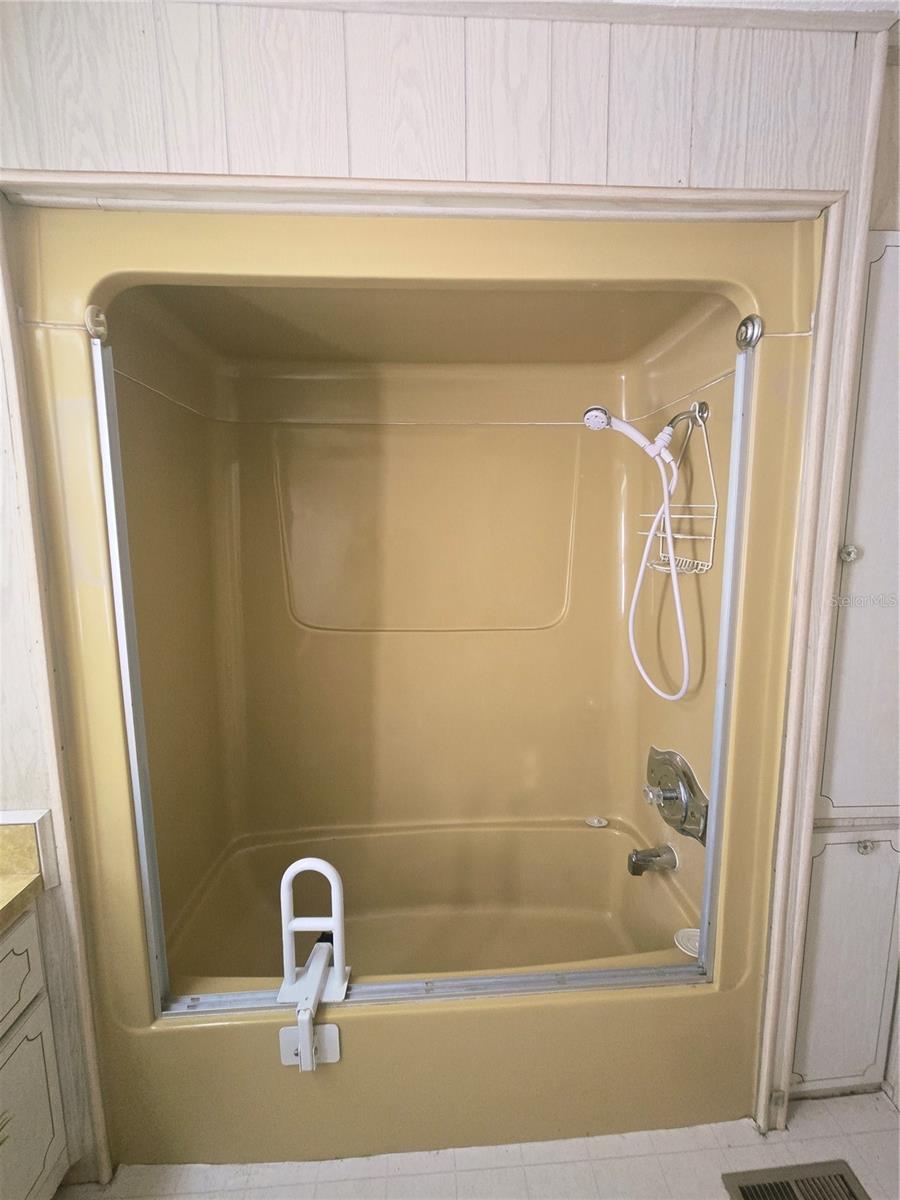 Image 41 of 88 For 39820 Us Highway 19 N 182