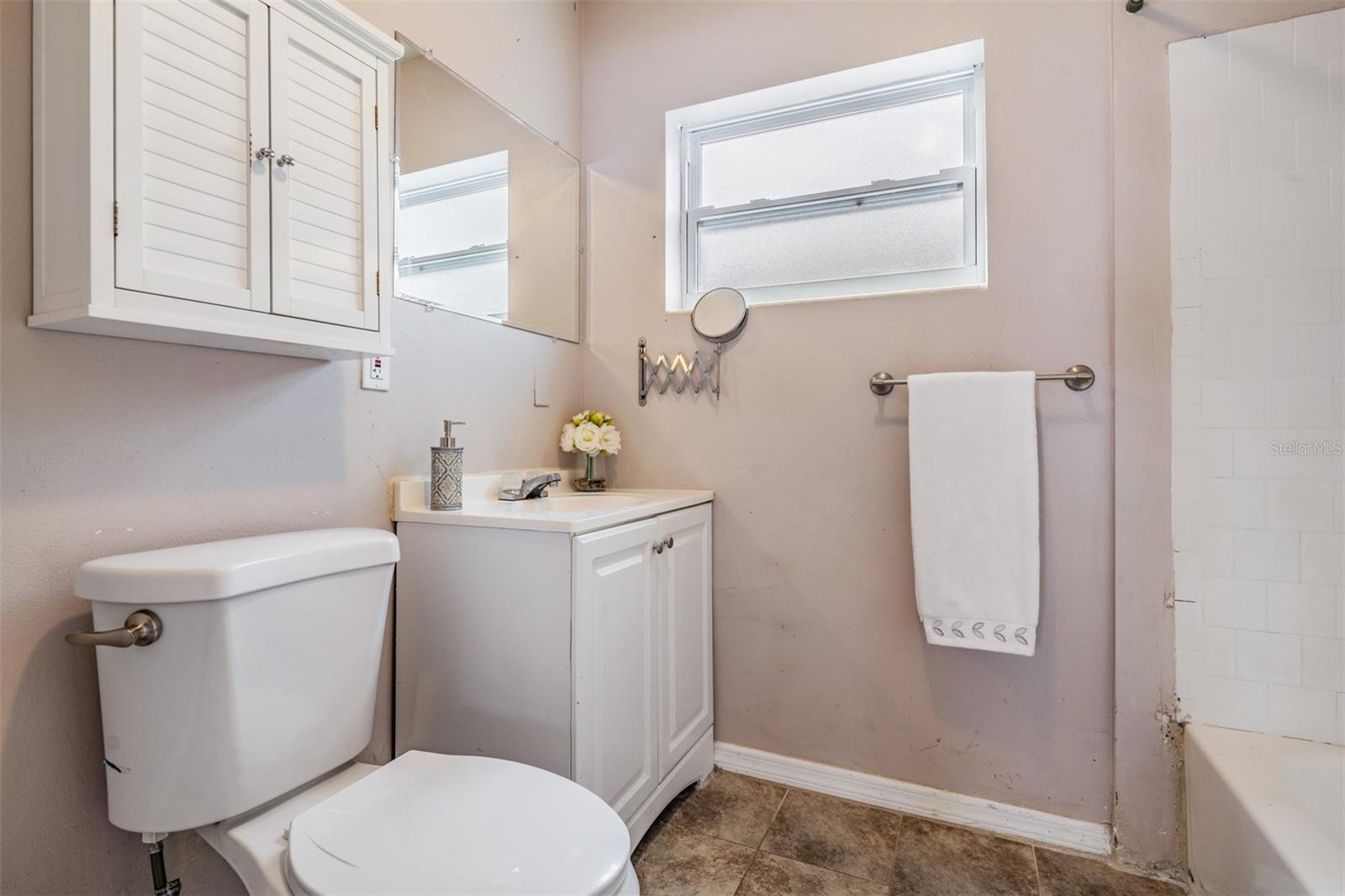 Image 14 of 19 For 5475 70th Lane N