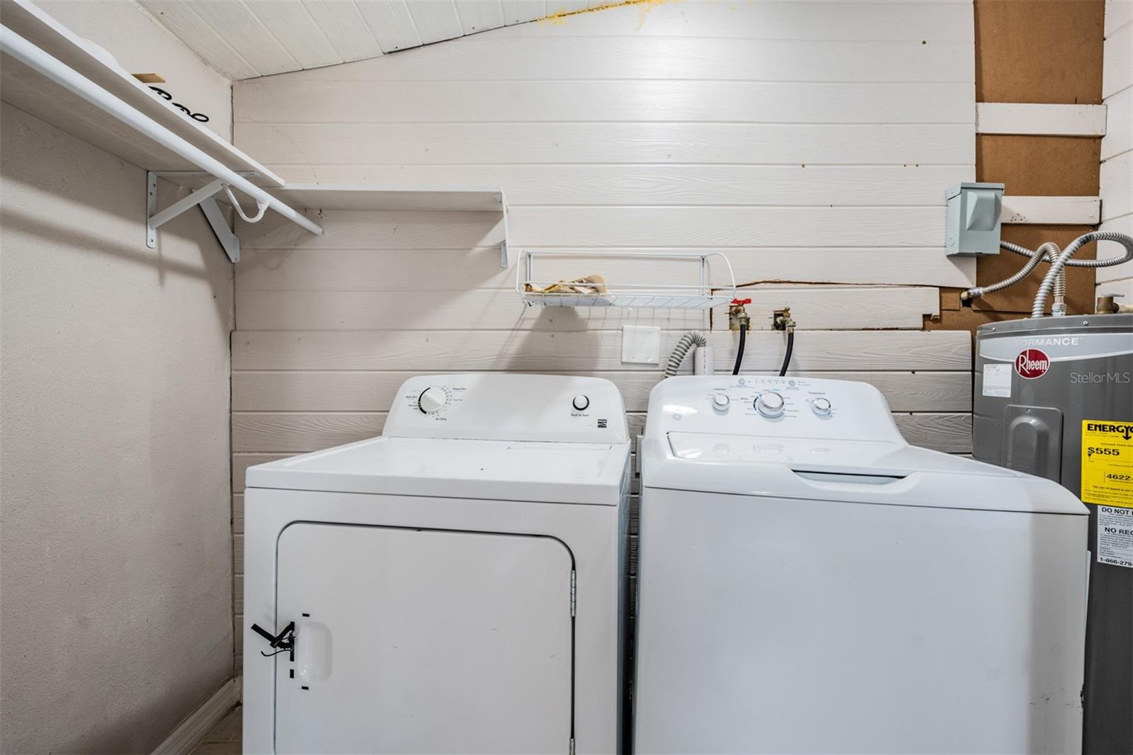 Image 15 of 19 For 5475 70th Lane N