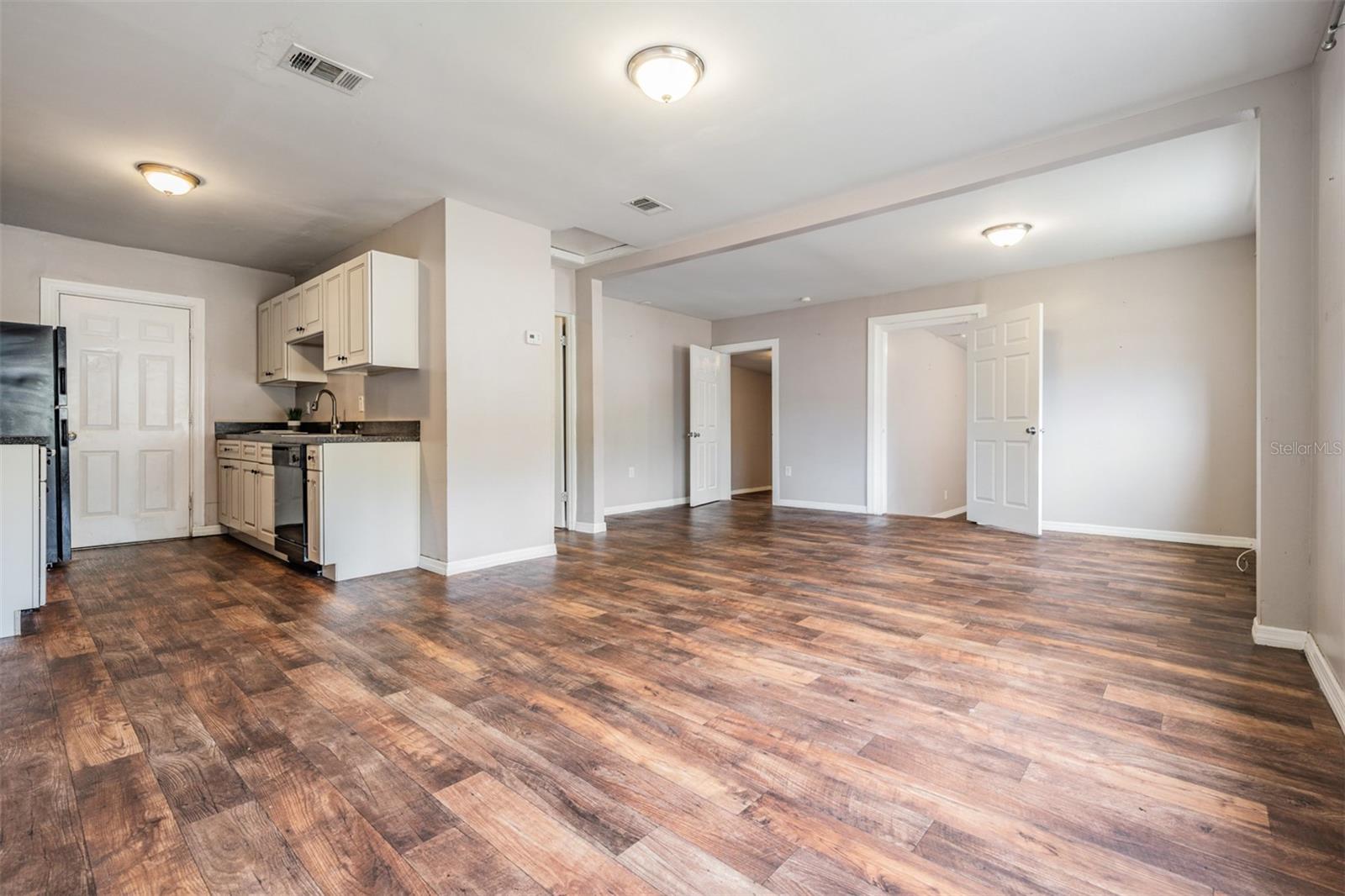 Image 8 of 19 For 5475 70th Lane N