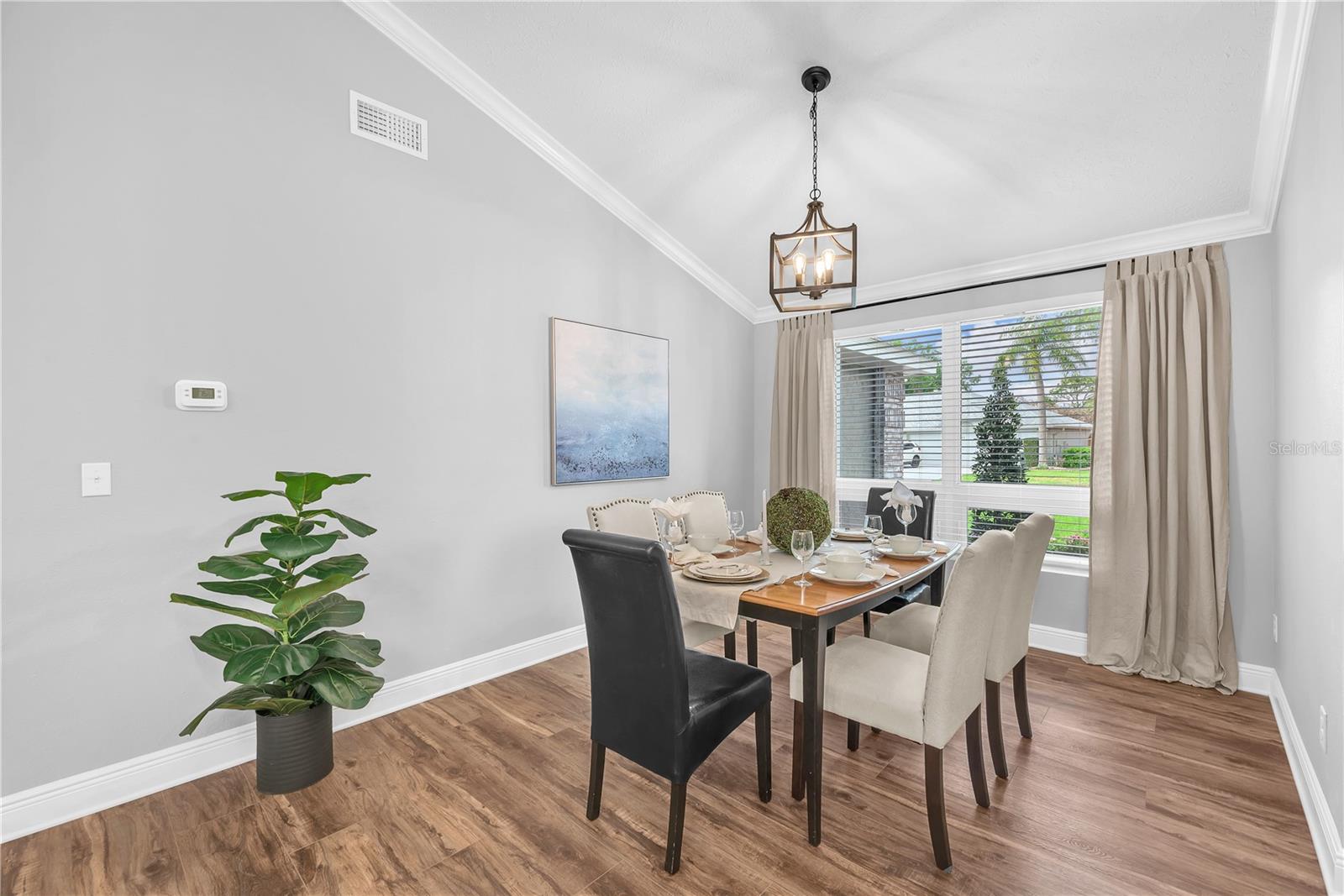 Image 12 of 33 For 3834 Cold Creek Drive