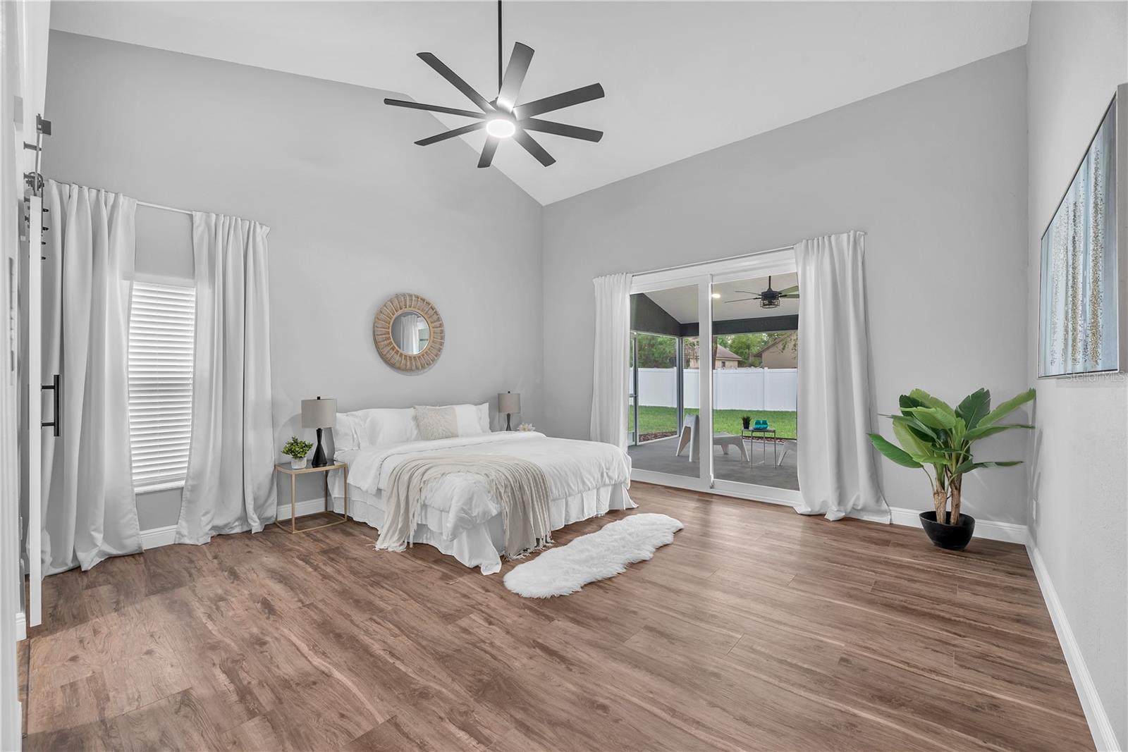 Image 14 of 33 For 3834 Cold Creek Drive