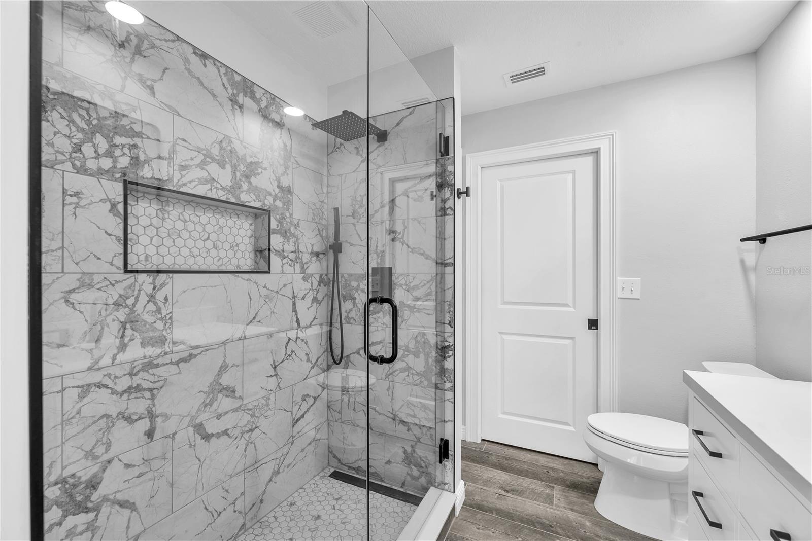 Image 20 of 33 For 3834 Cold Creek Drive