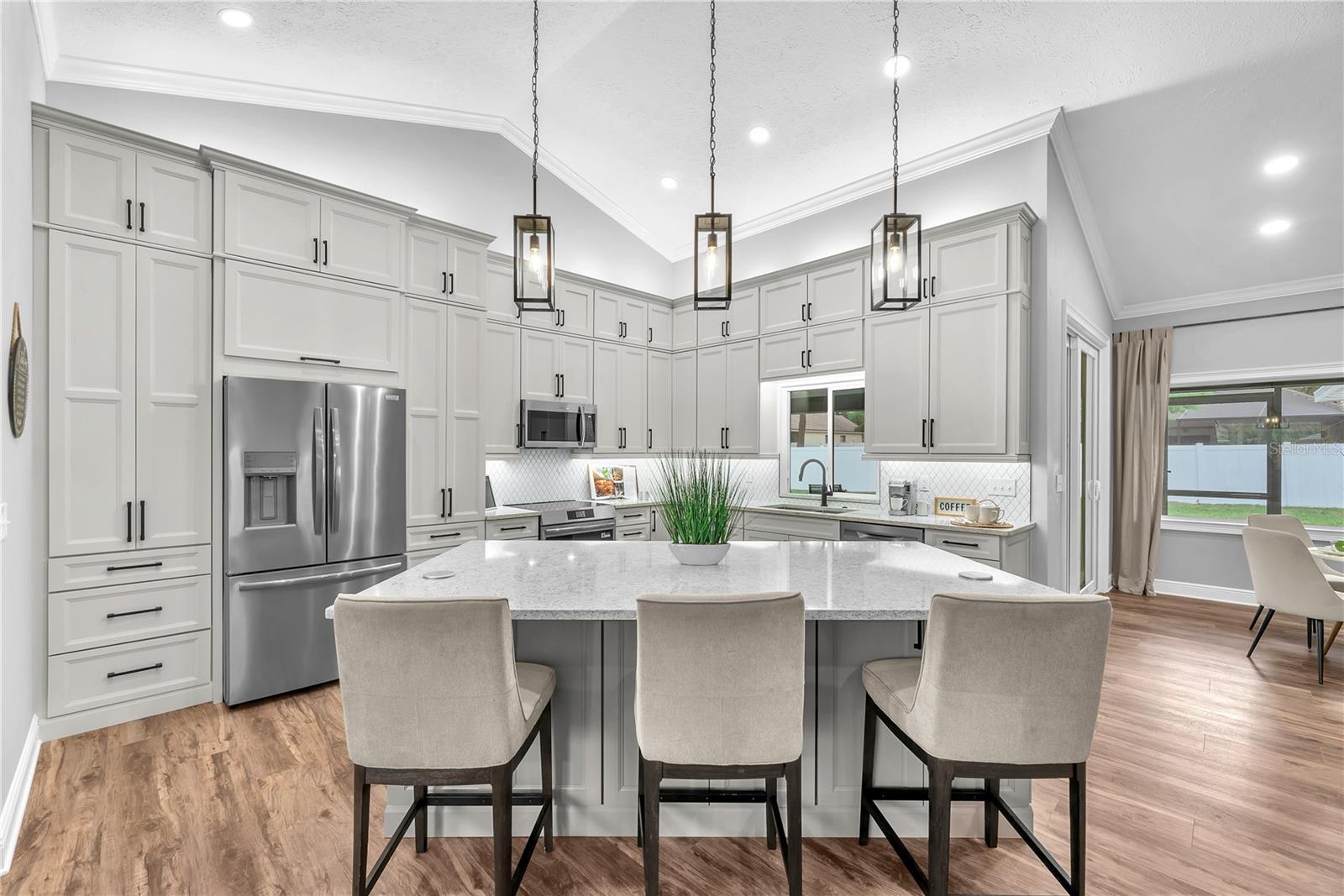 Image 4 of 33 For 3834 Cold Creek Drive