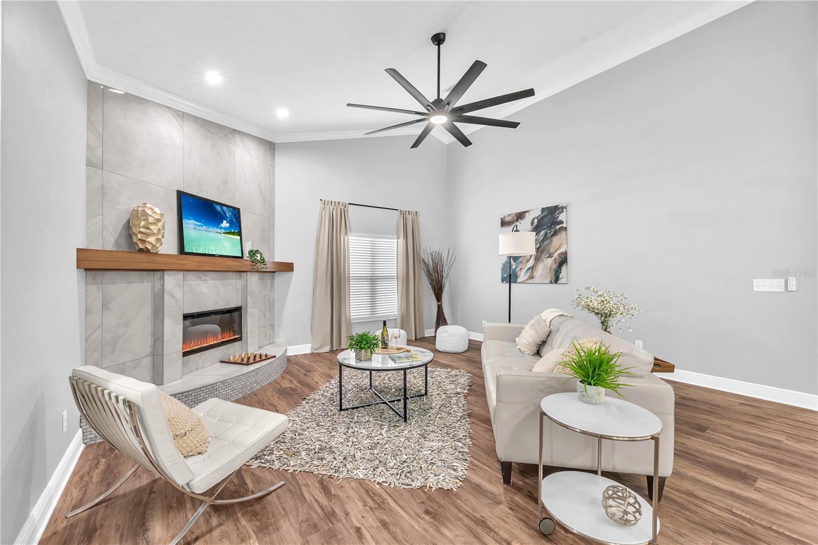 Image 9 of 33 For 3834 Cold Creek Drive