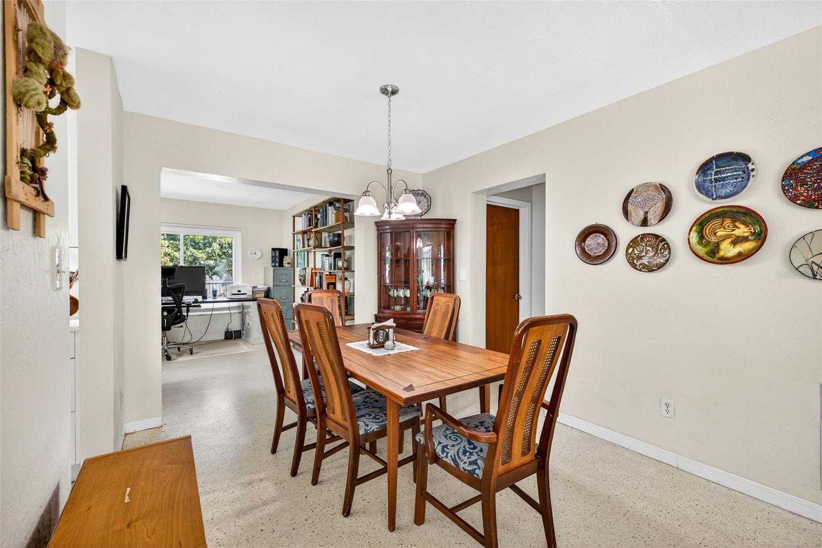 Image 23 of 74 For 6019 8th Avenue N