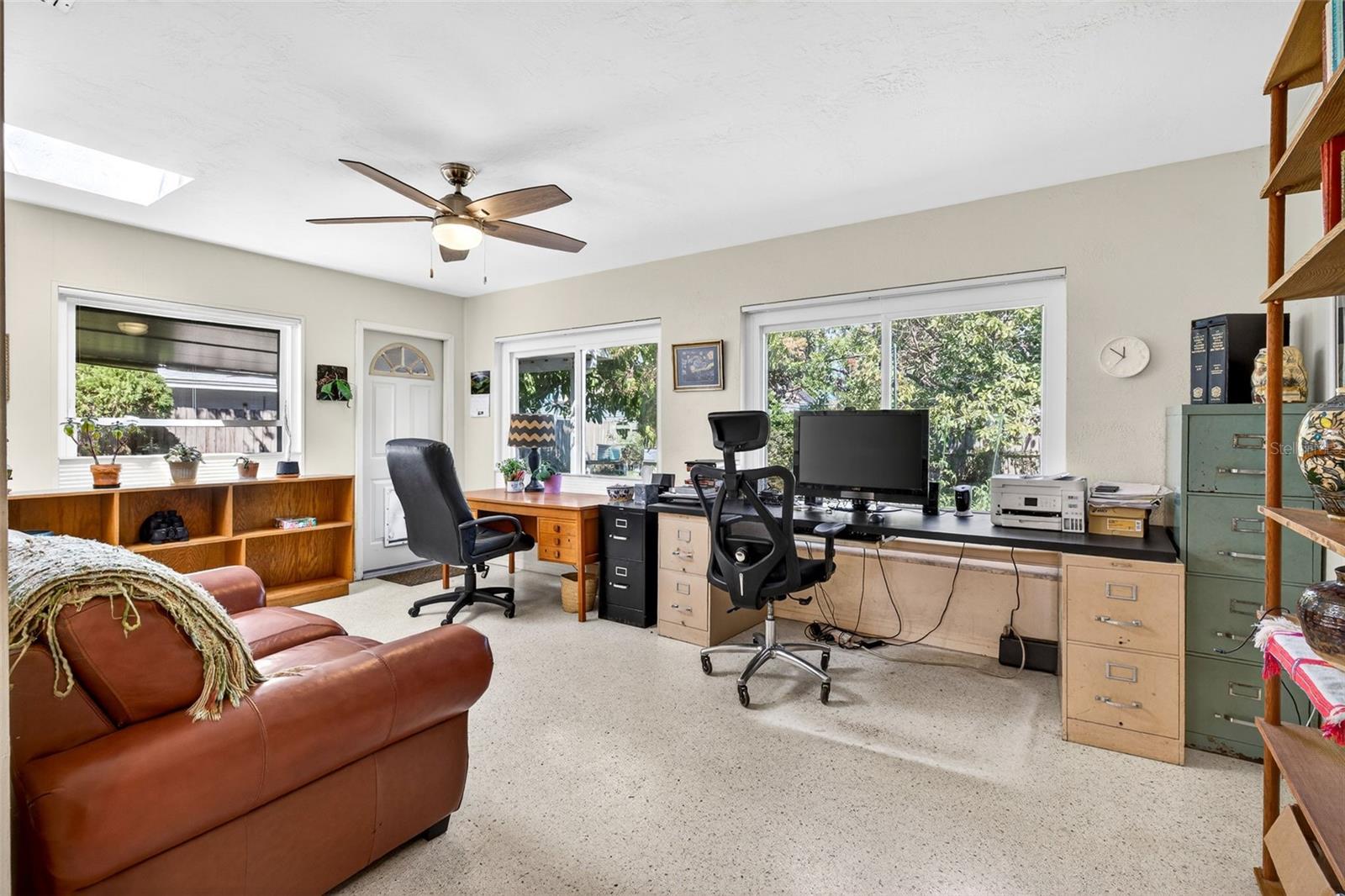 Image 25 of 74 For 6019 8th Avenue N